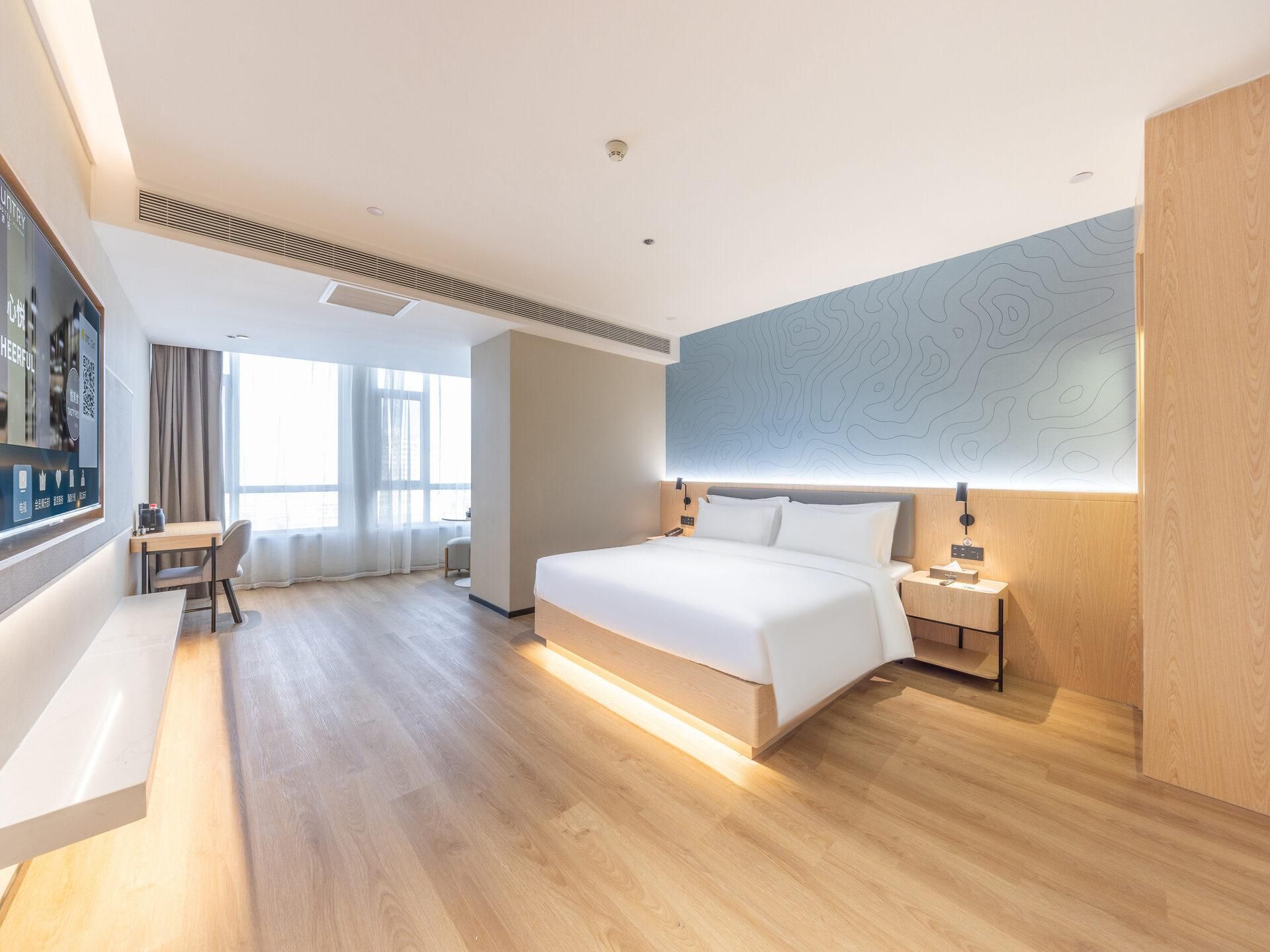 Business Queen Bed Room