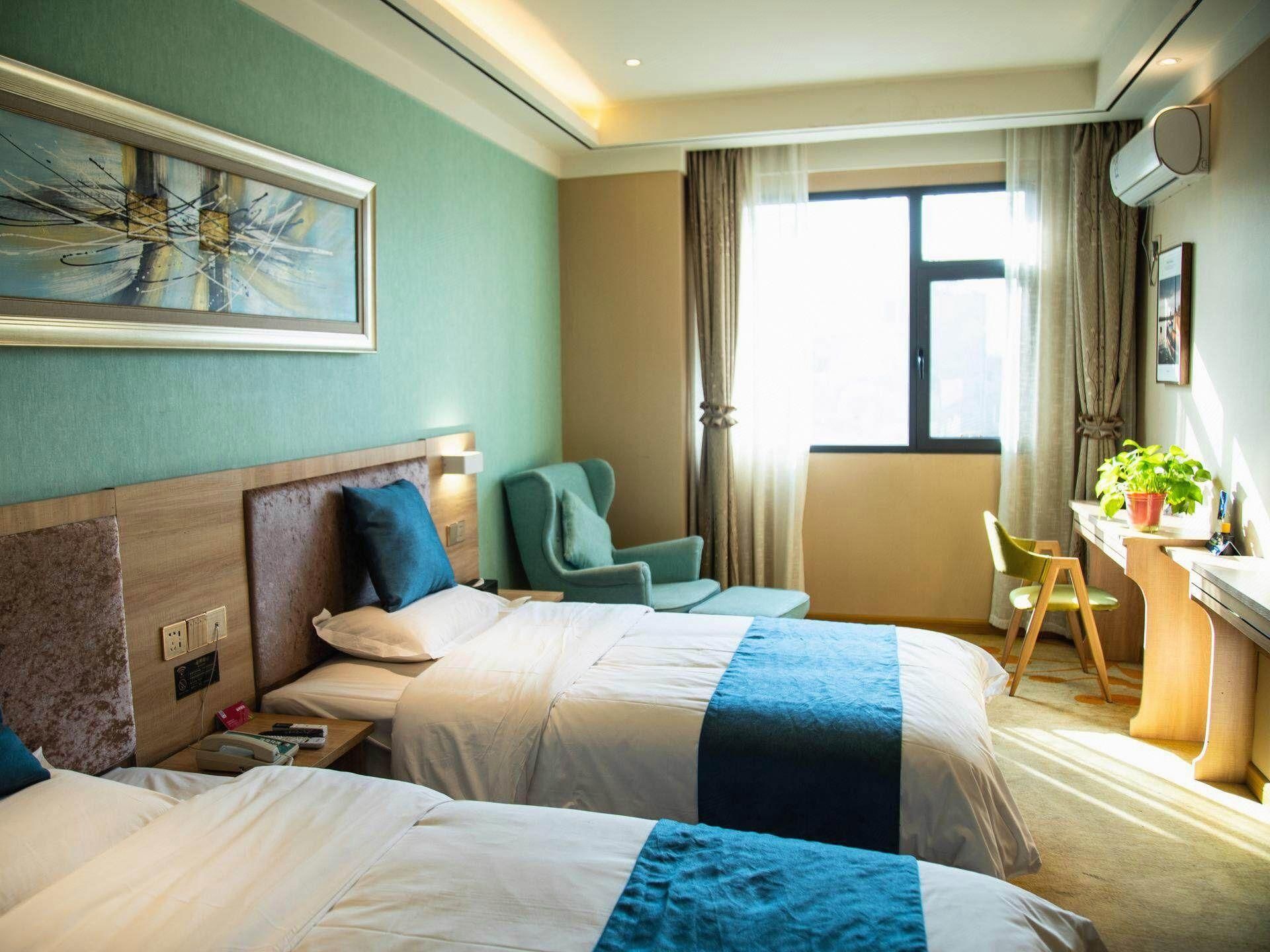 PAI Huixuan Bed Room