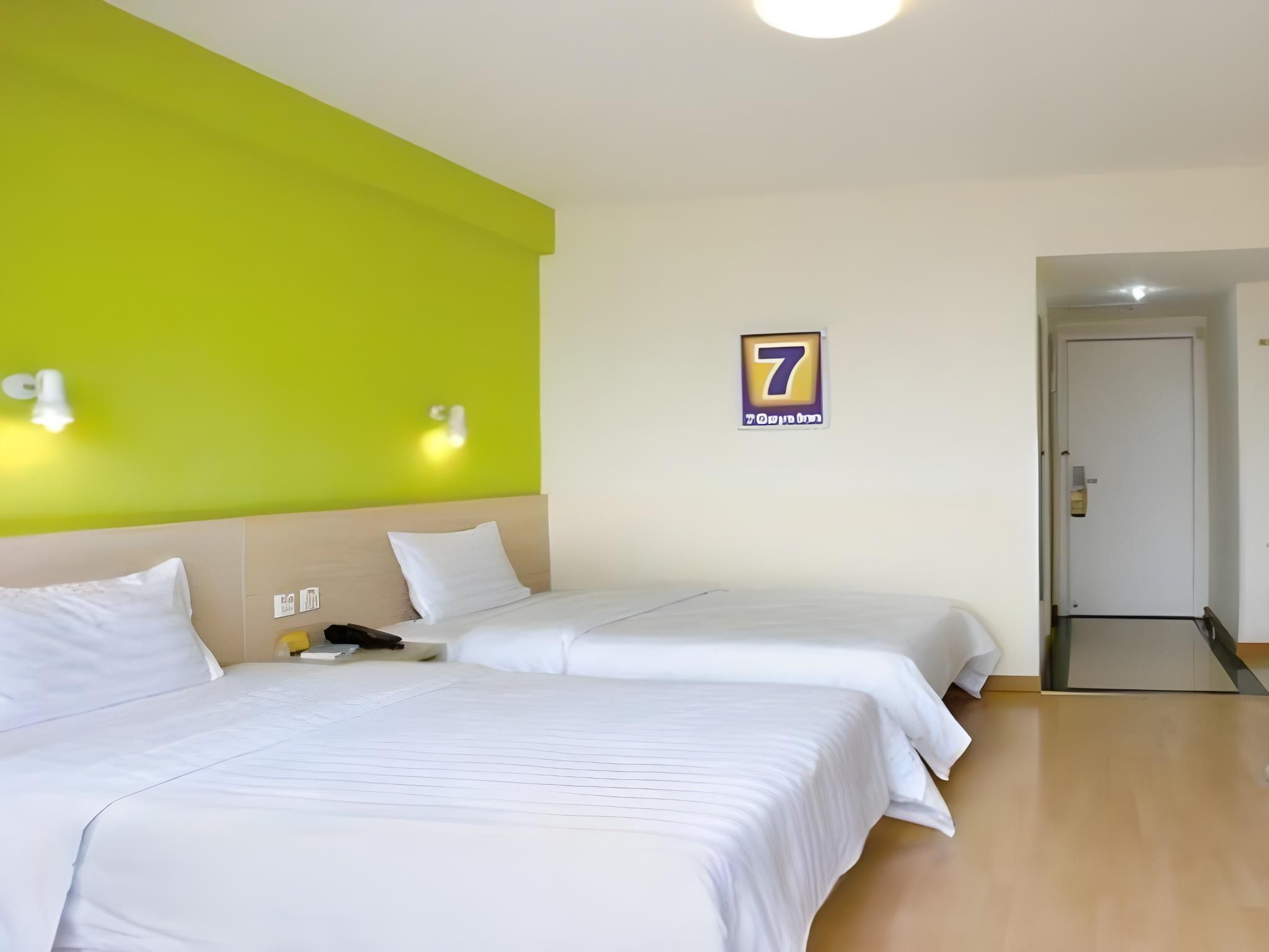 7 Days - Zizhu Twin Room