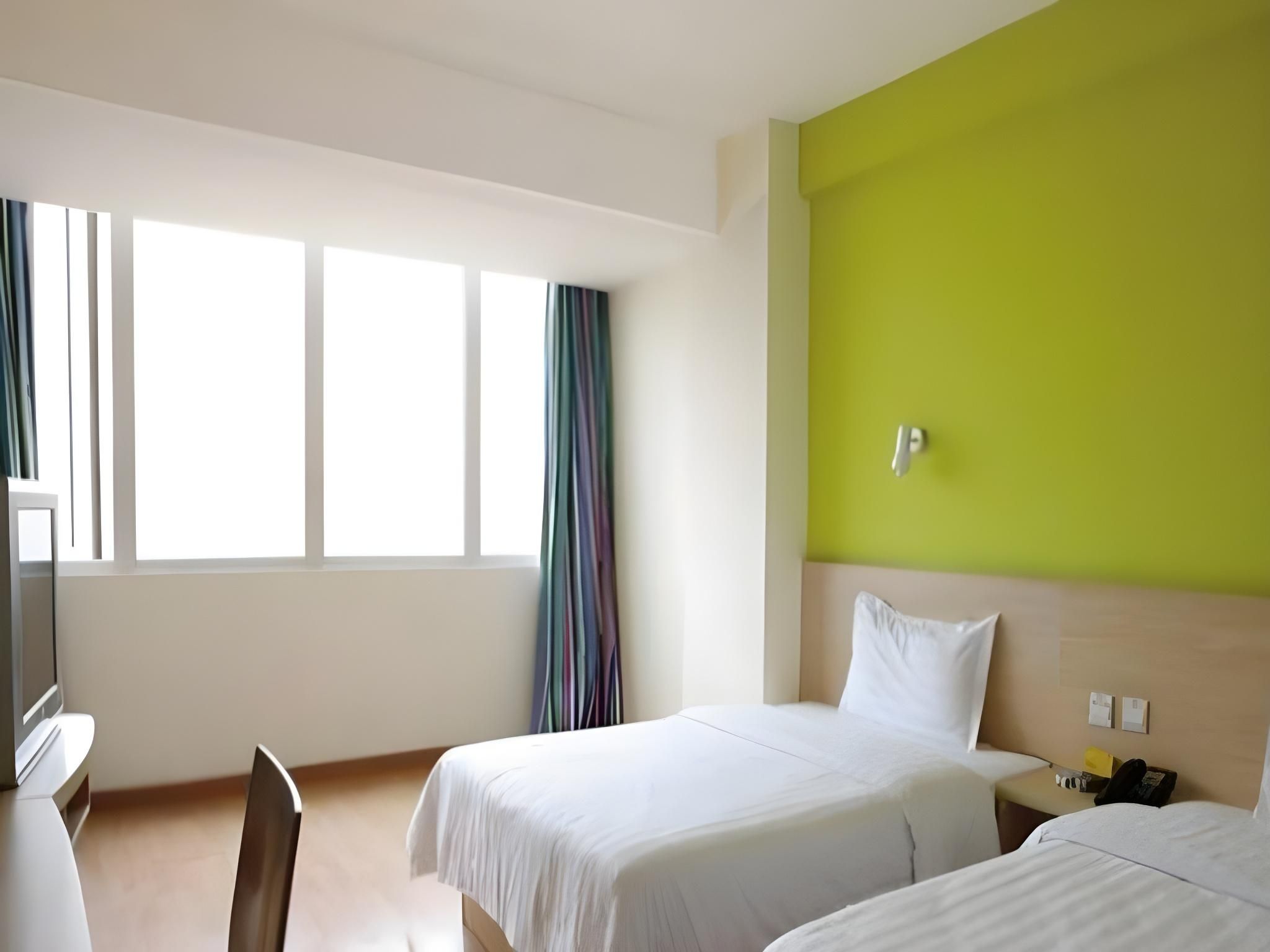 7 Days - Zizhu Twin Room