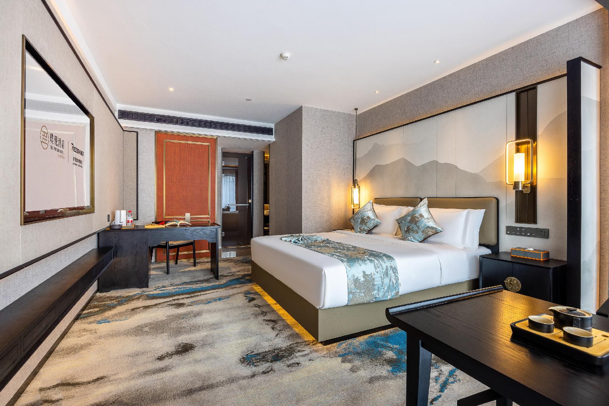 Rezen - Deluxe 1 Bed Room