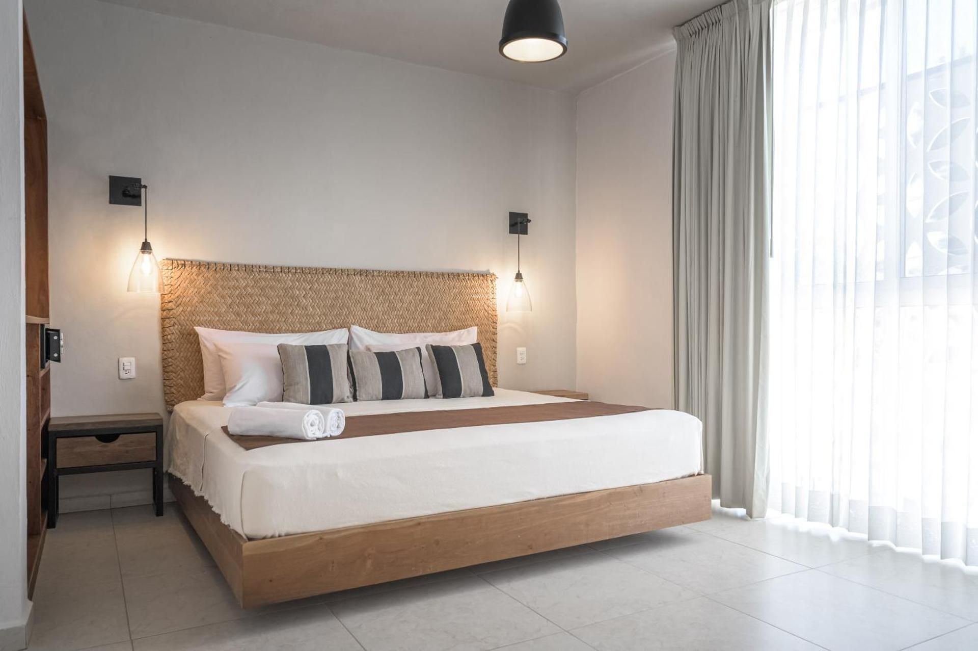 Superior King Room