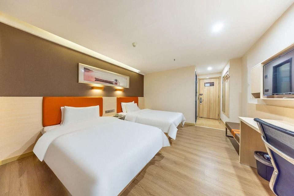 Featured Twin Room