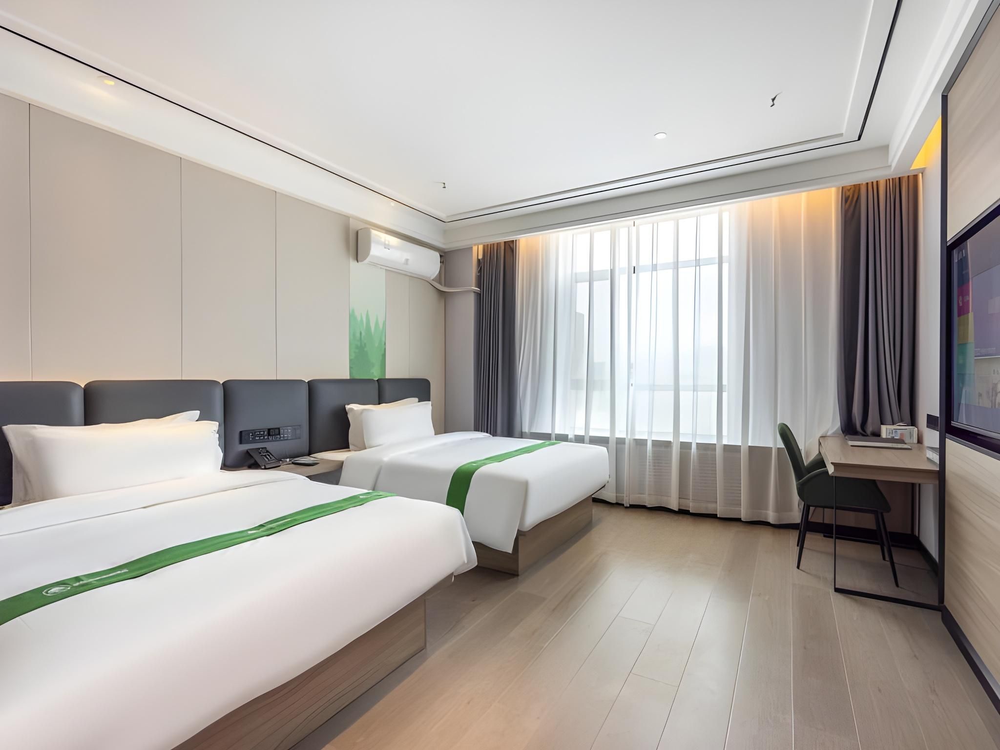 GTI - Intelligent Superior Room, Chess