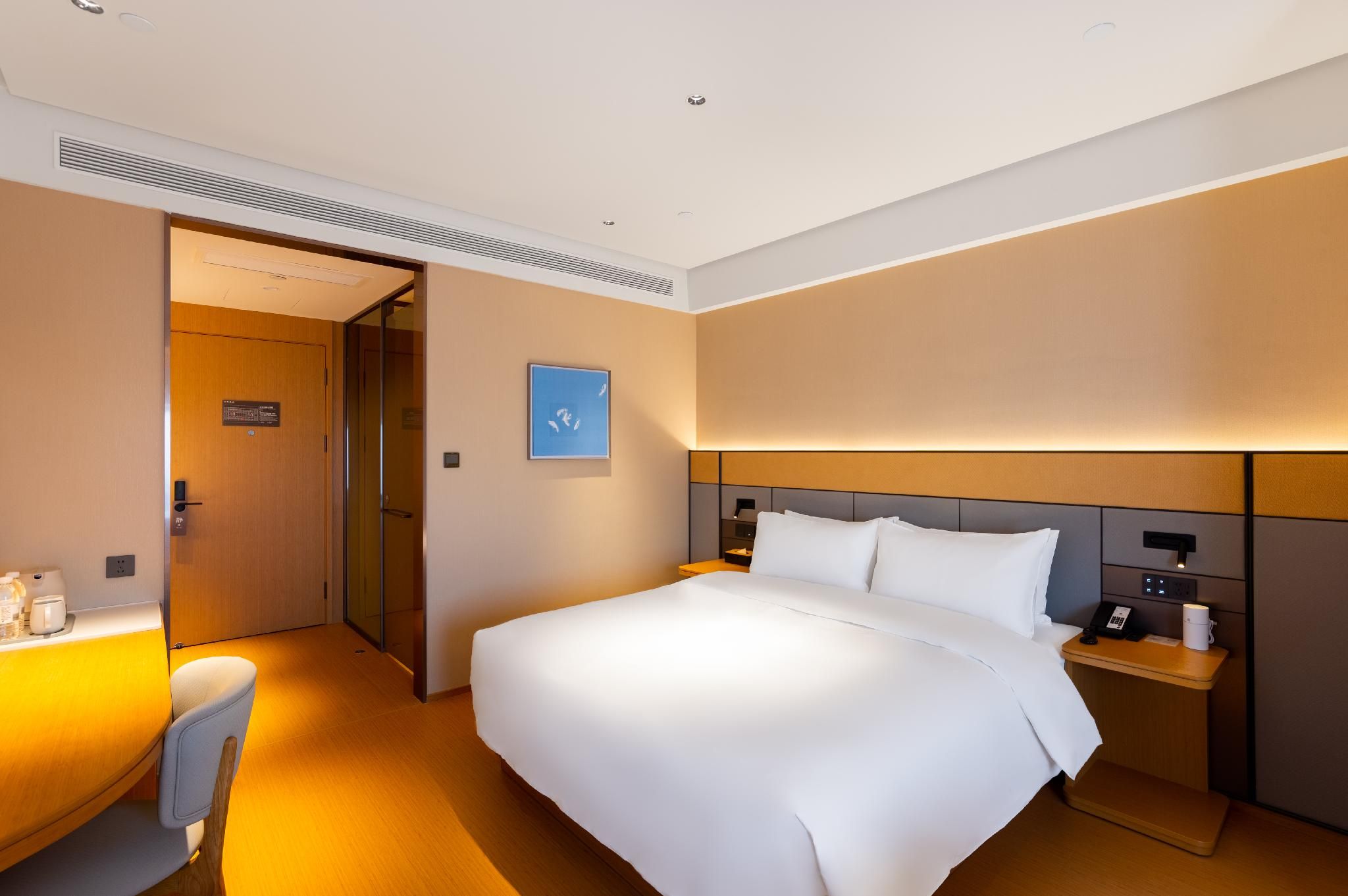 Huazhu - Superior BedRoom
