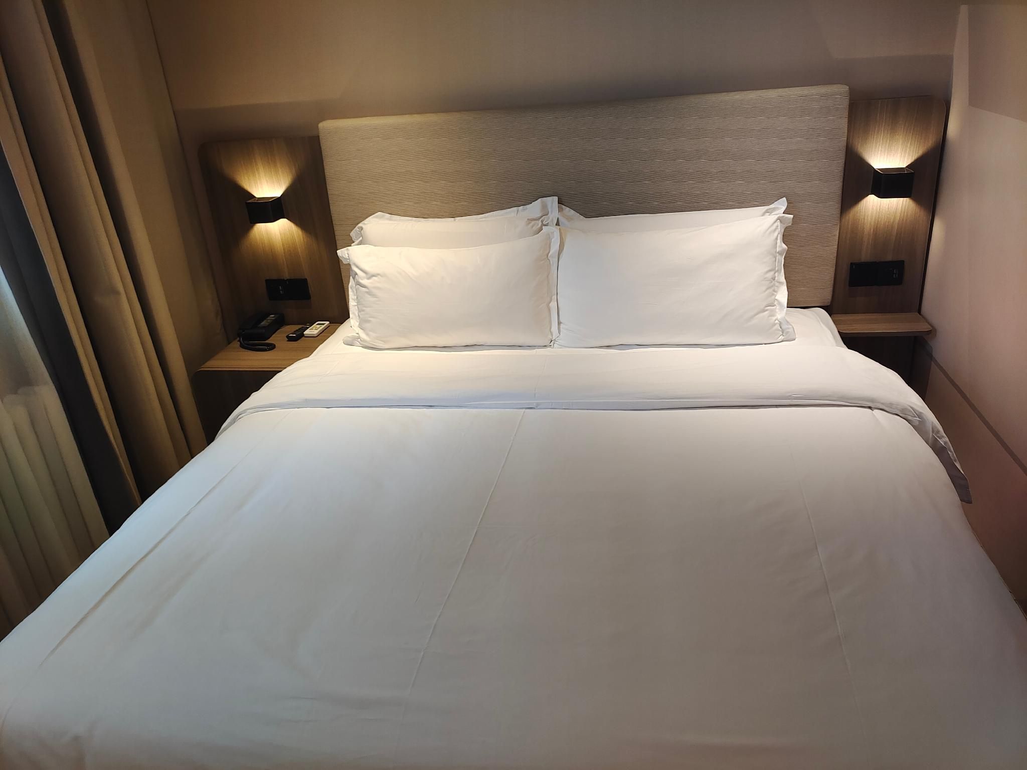 Huazhu - Superior Bed Room A