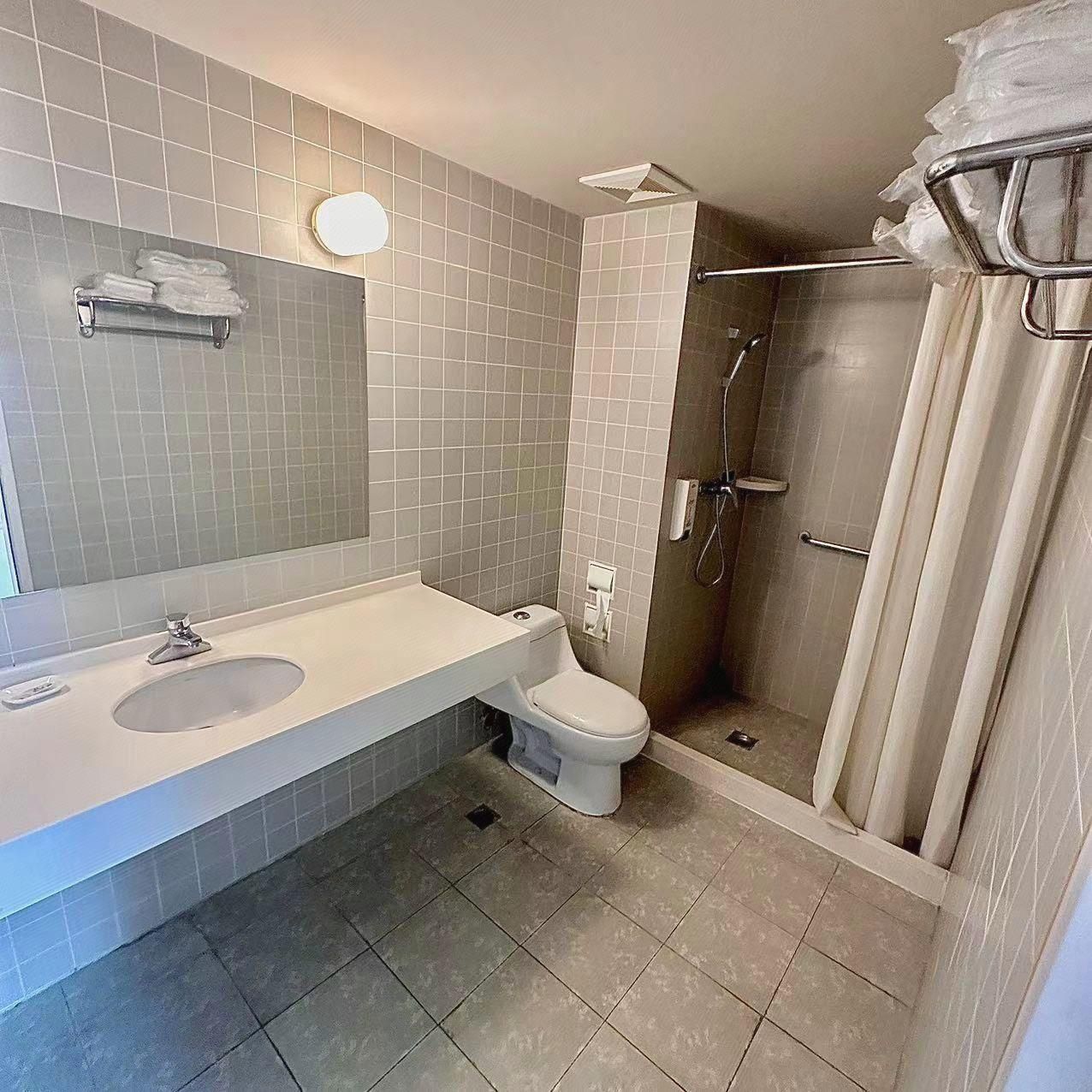 Business Suite A