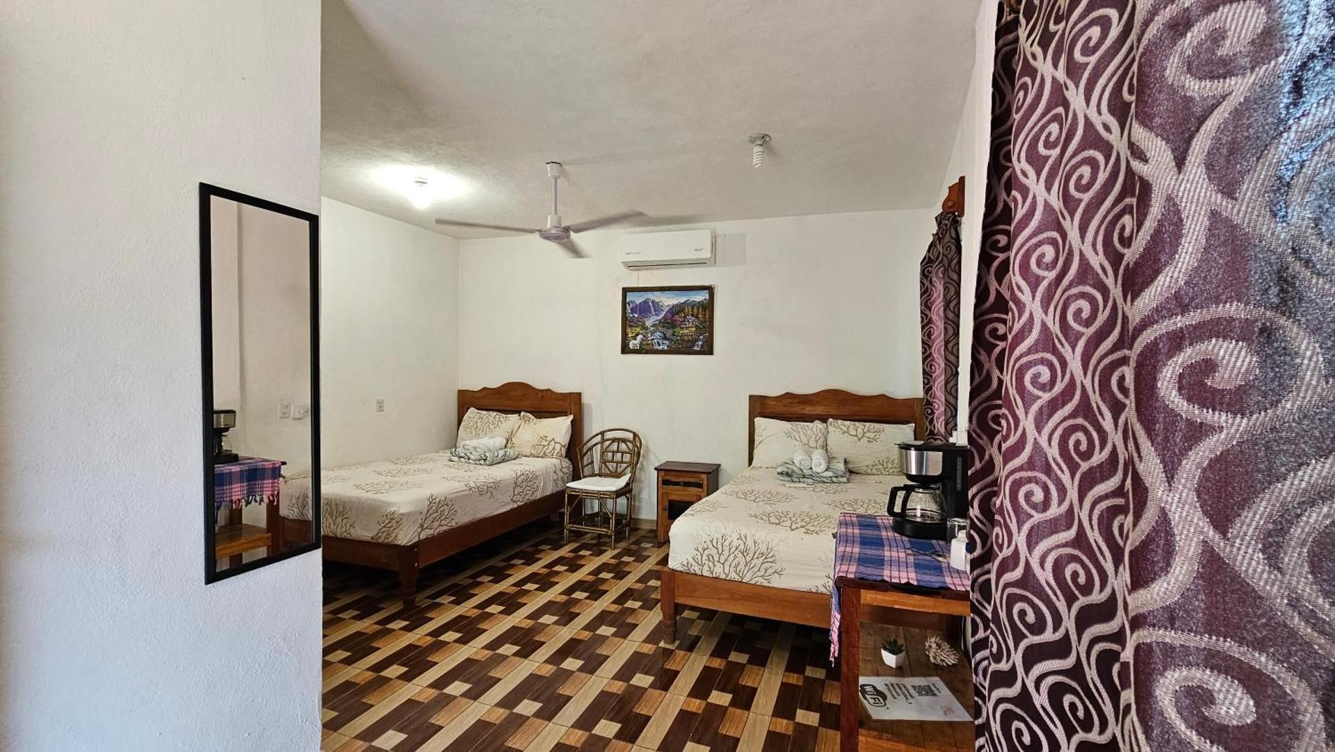 Quadruple Room with Private Bathroom