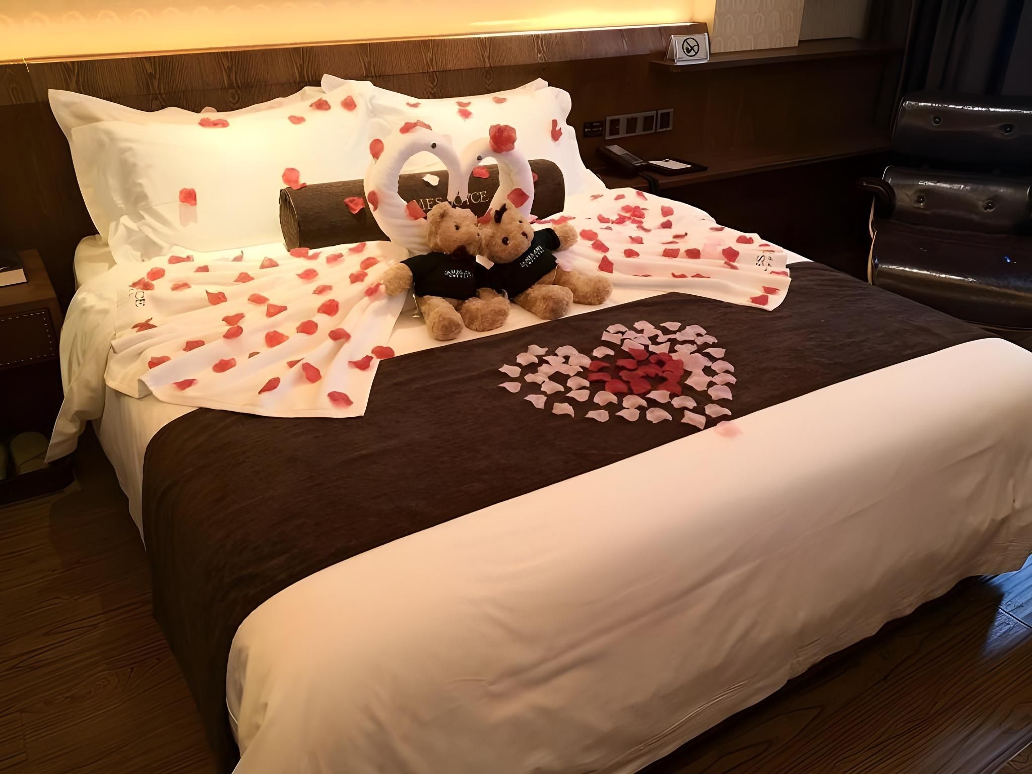 Lavande - Romantic Bed Room