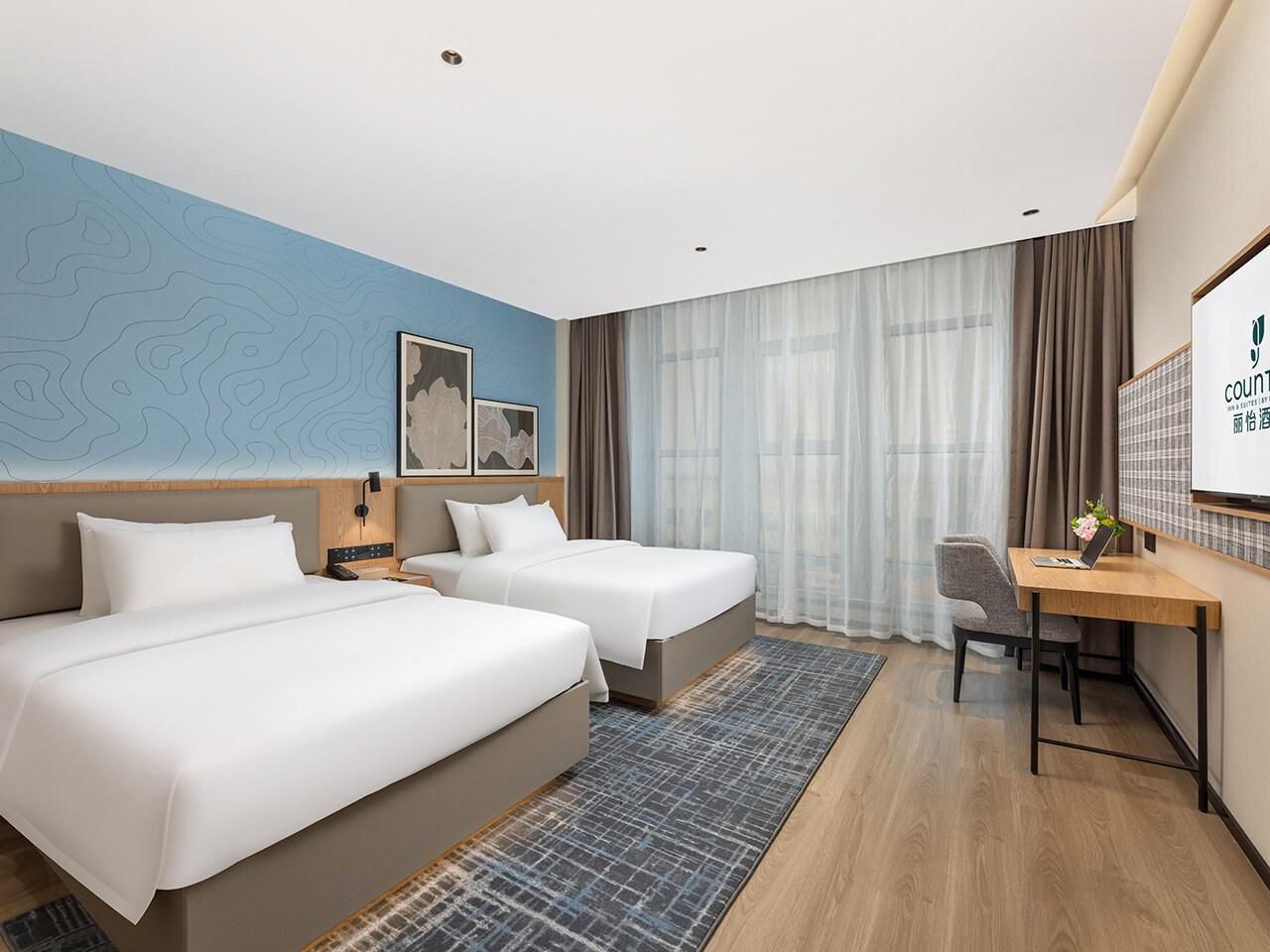 WH - Deluxe Room Twin