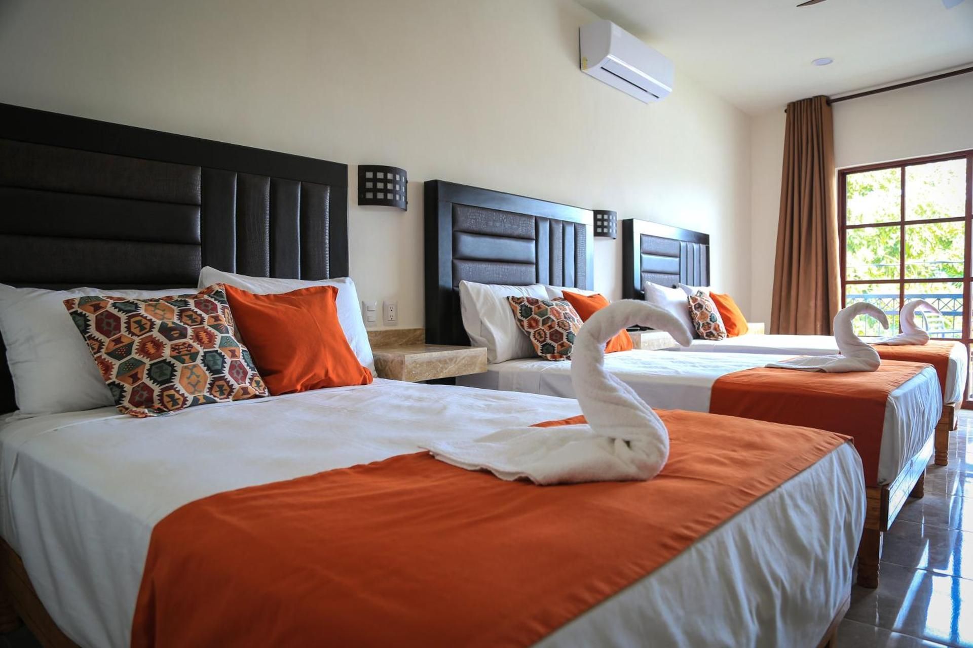 Triple Room