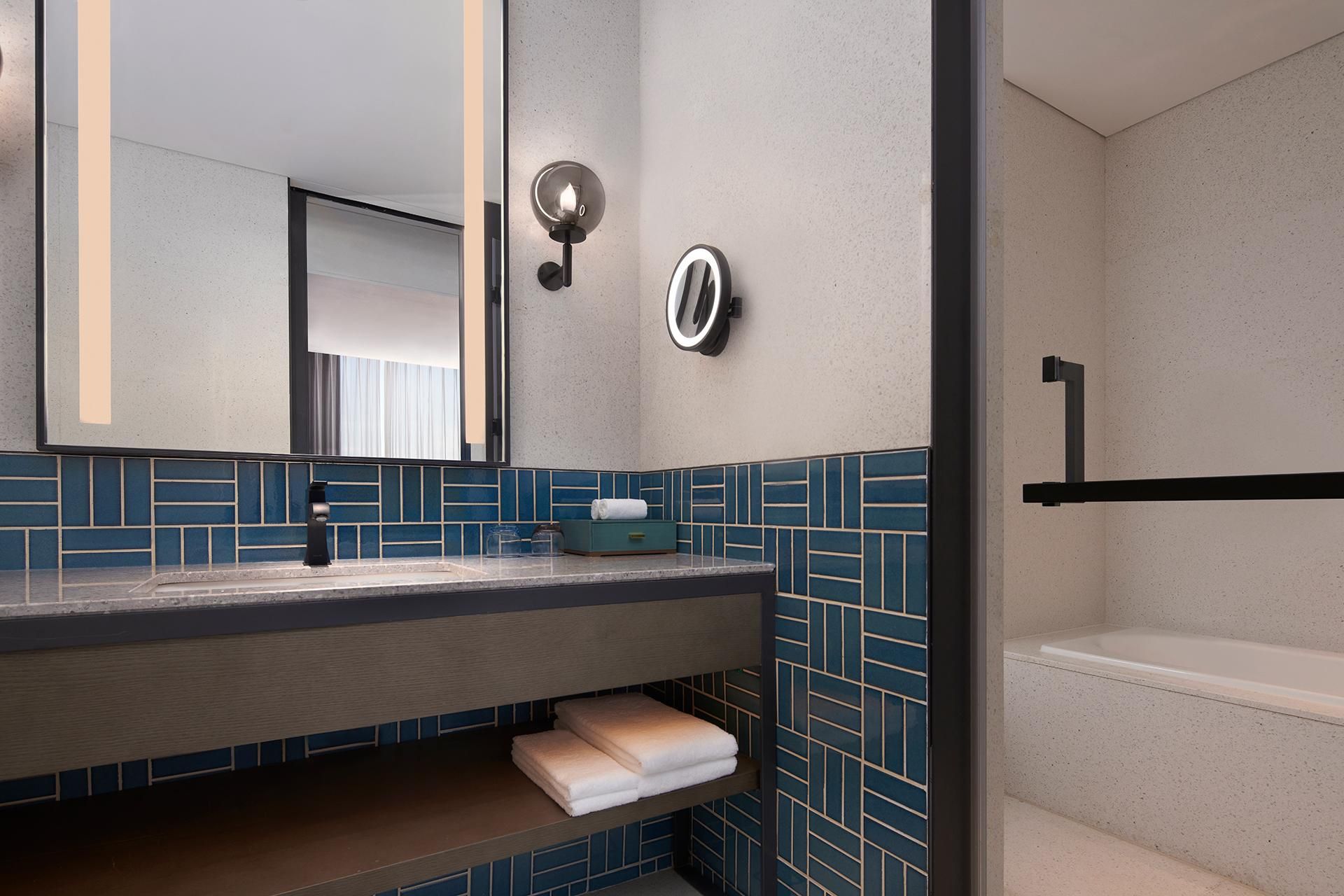 Junior Suite, 1 Bedroom Junior Suite, 1 King