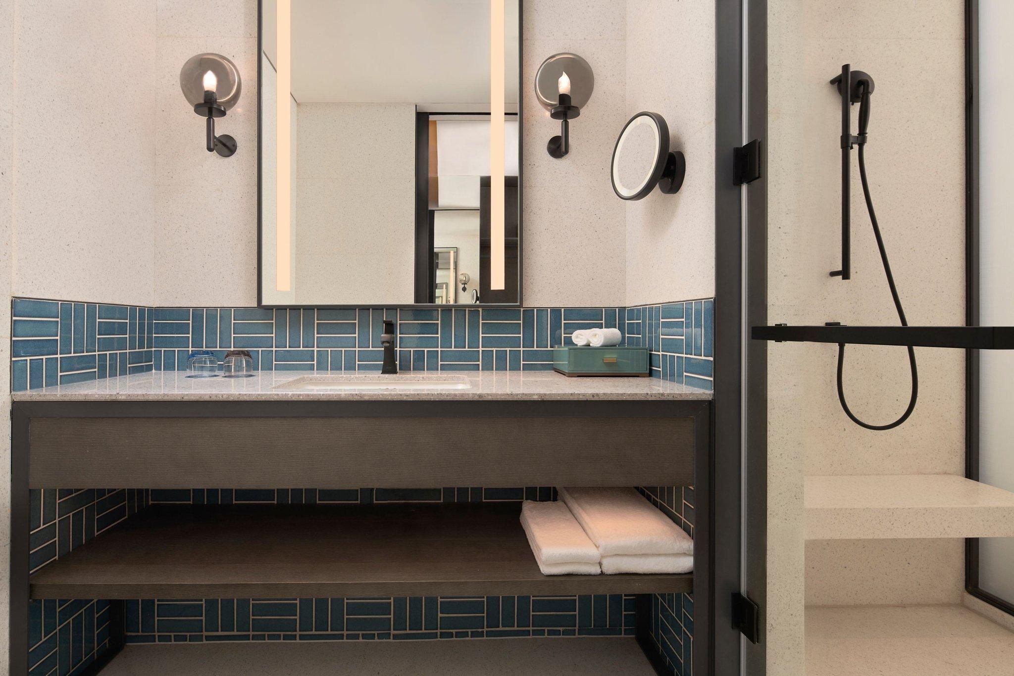 Premium Double, Guest room, 2 Double, High floor