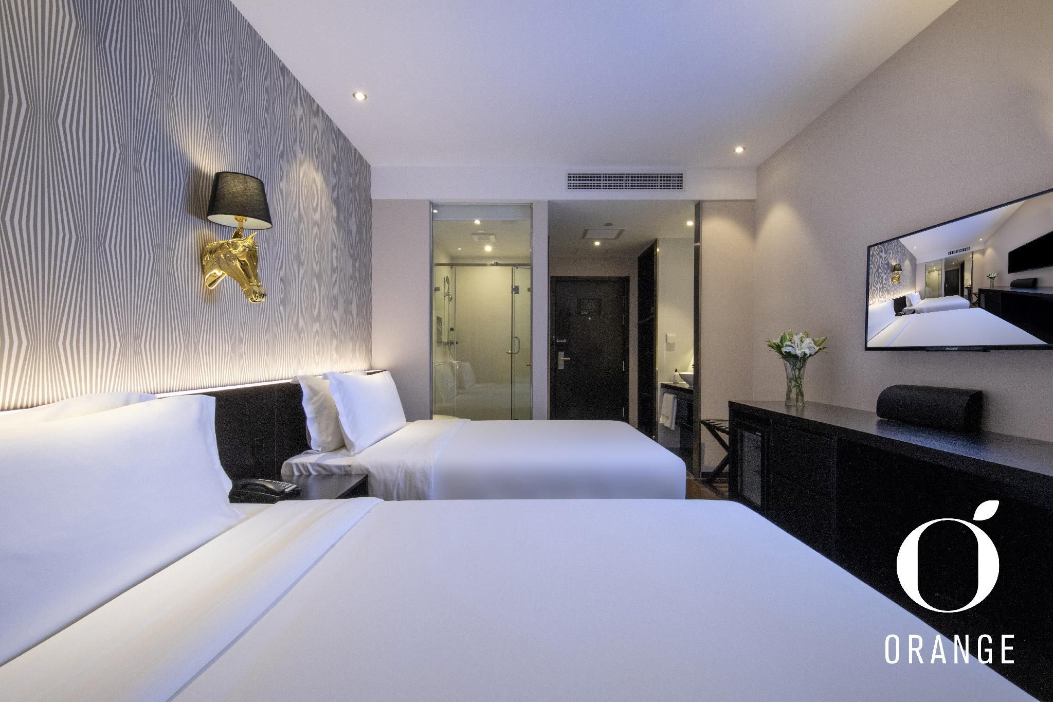 Huazhu - Deluxe Twin Room