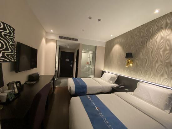 SHUYA Superior Twin Room