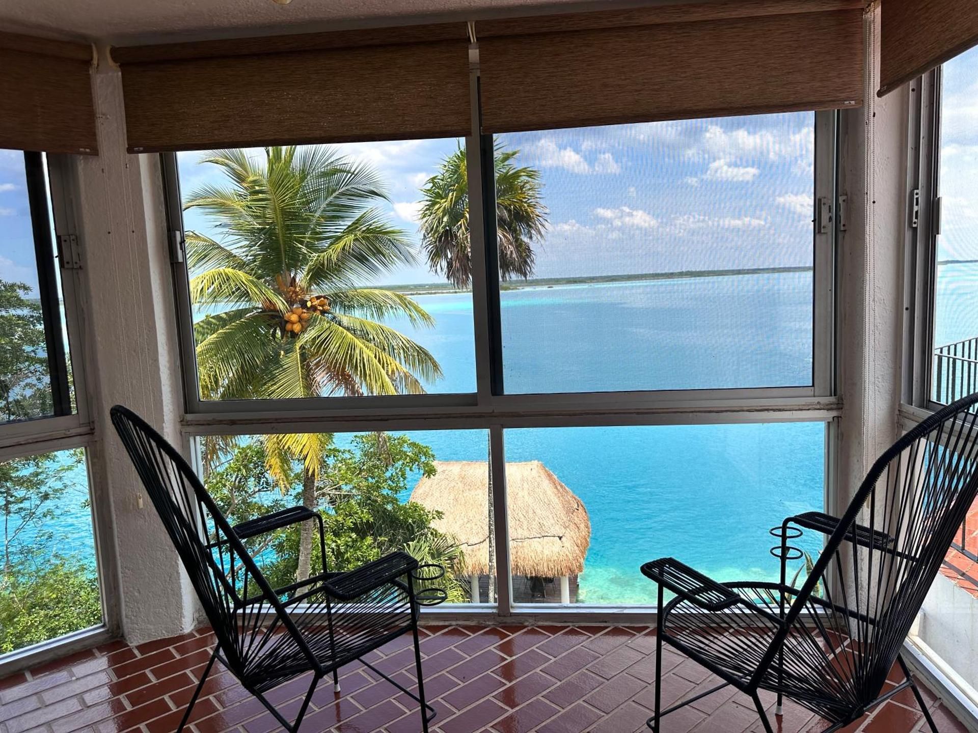 Family Room with Lake View