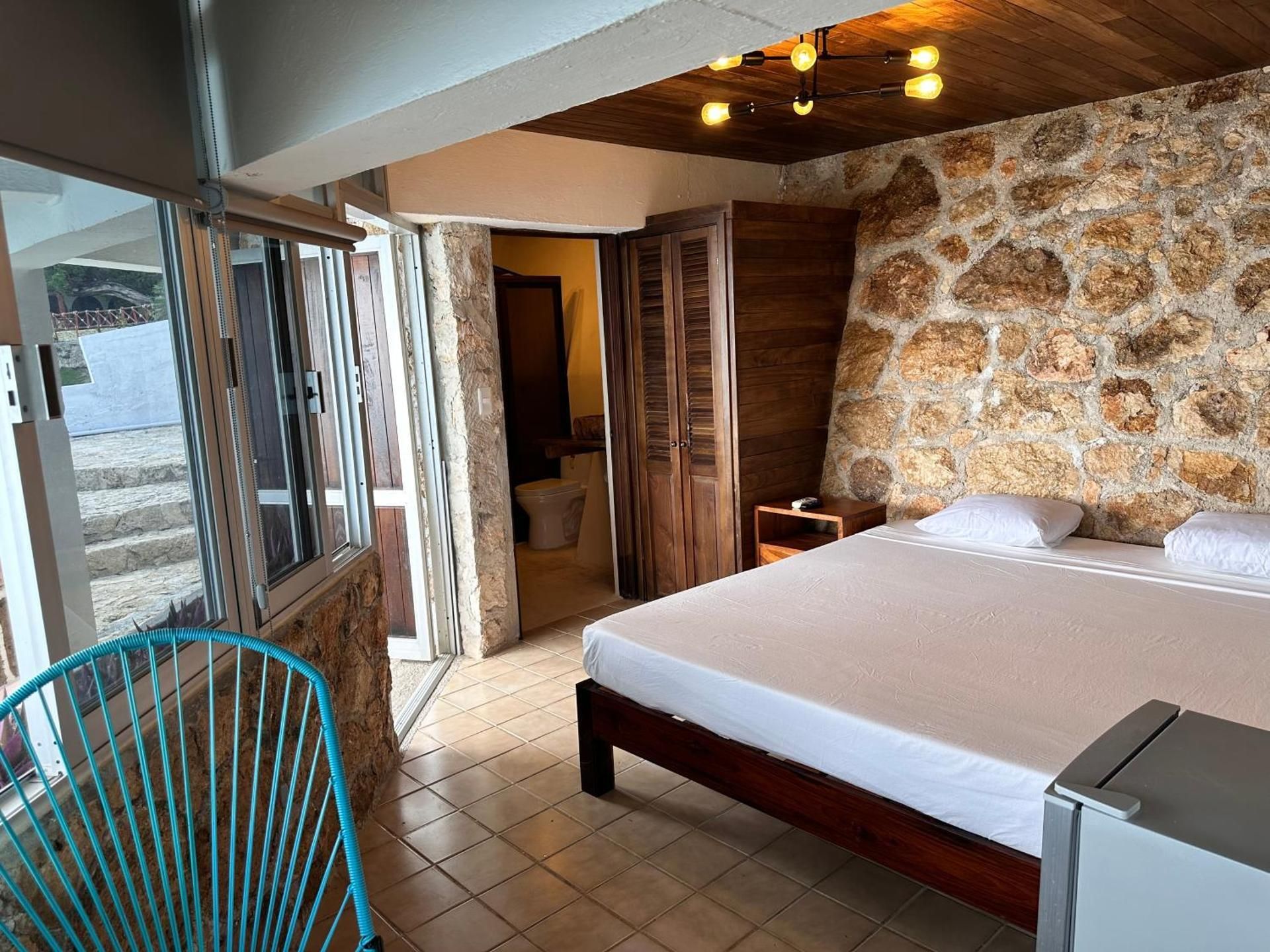 Suite with Lake View