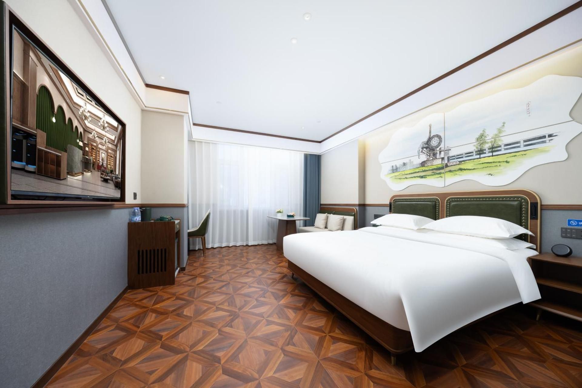 Superior King Room