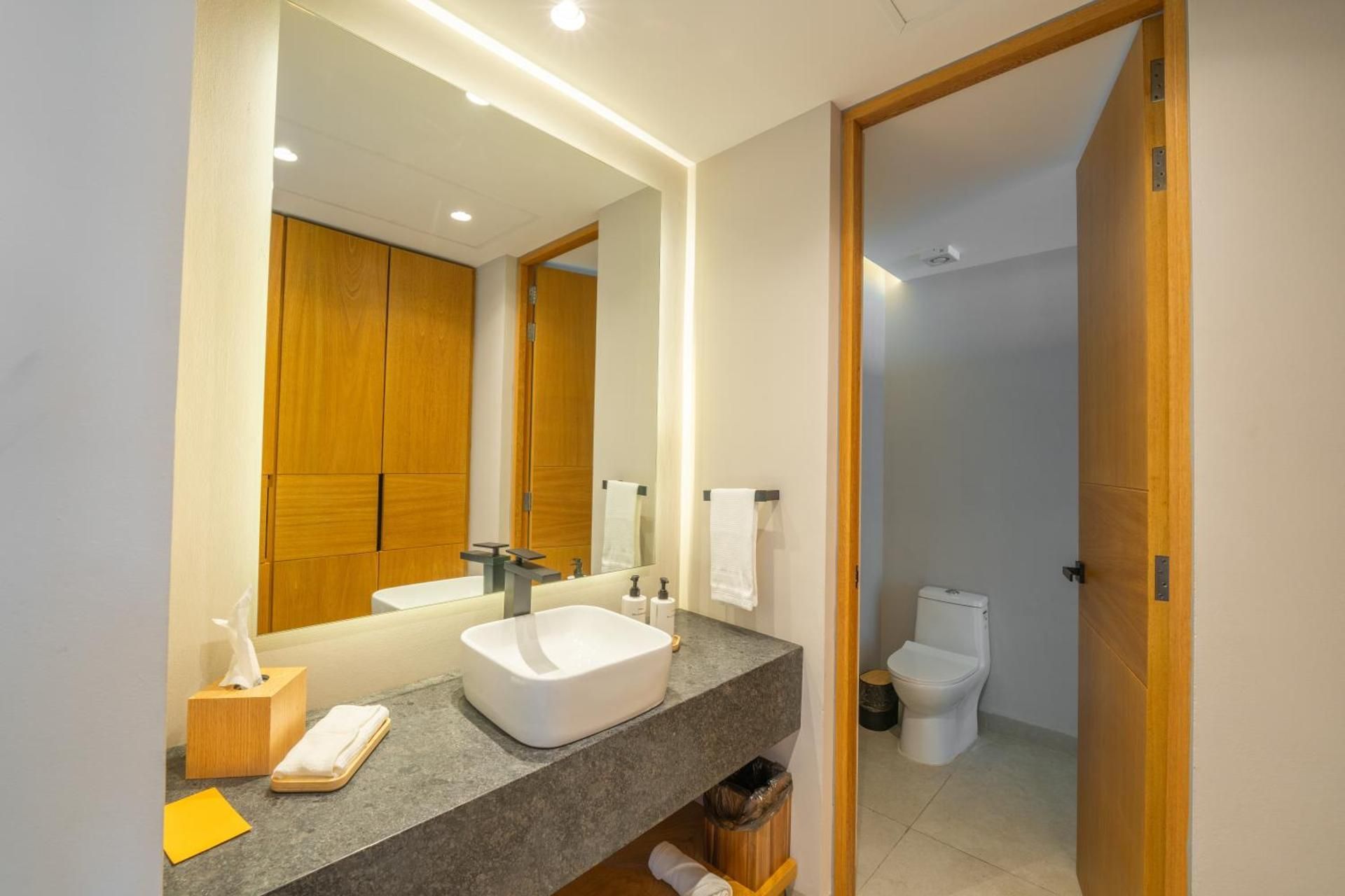 Suite with Private Pool