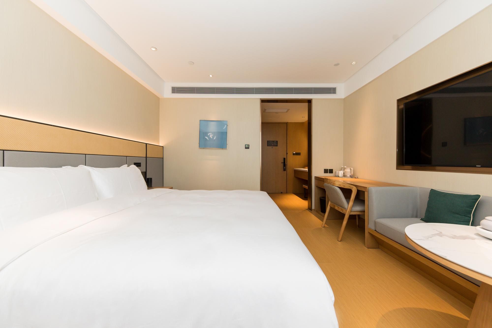 Huazhu - Business Twin Room