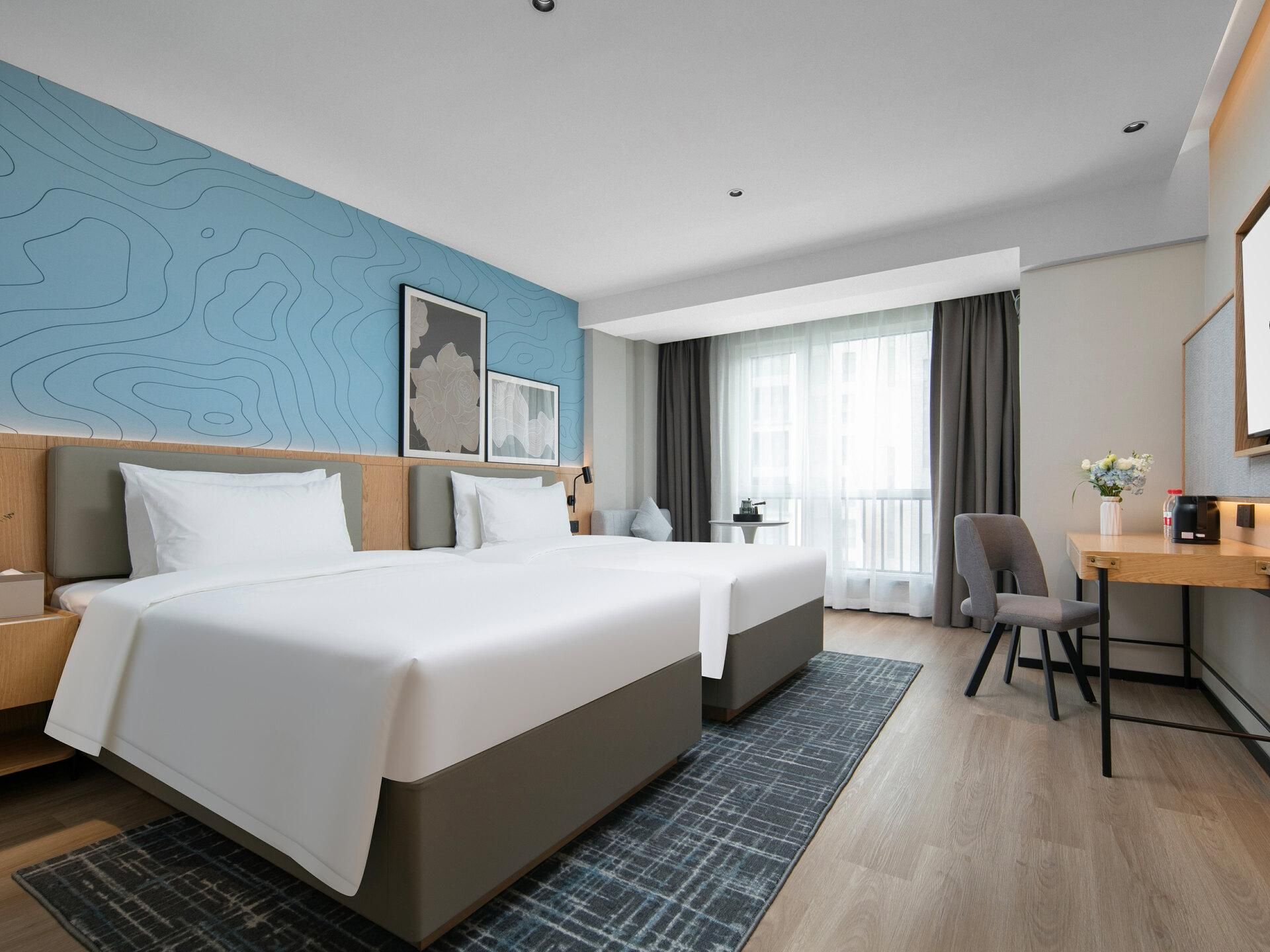 Twin Business Room