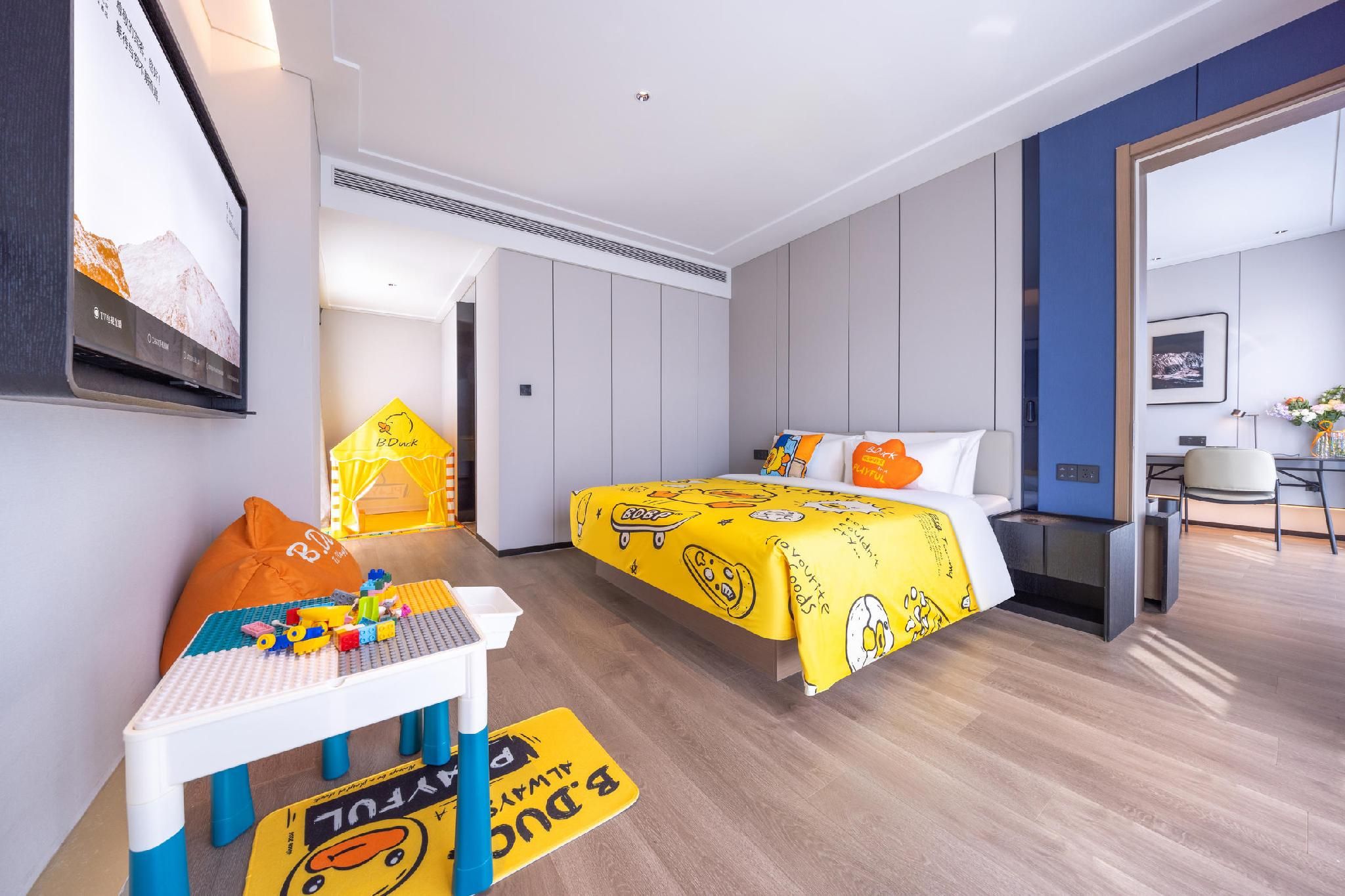 Atour - Executive Family Room with City View