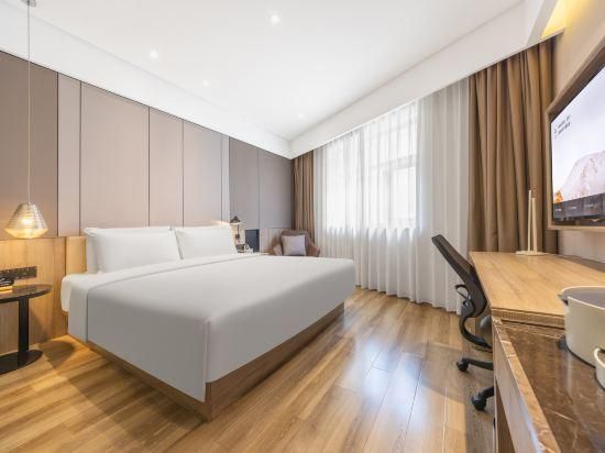Elegant Double Room