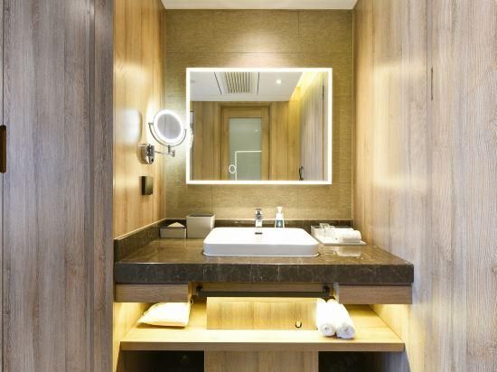 Jimu Double Room