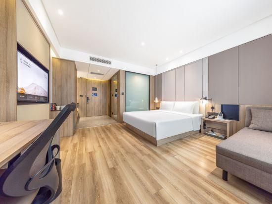 Executive room, Guest room, 1 Queen