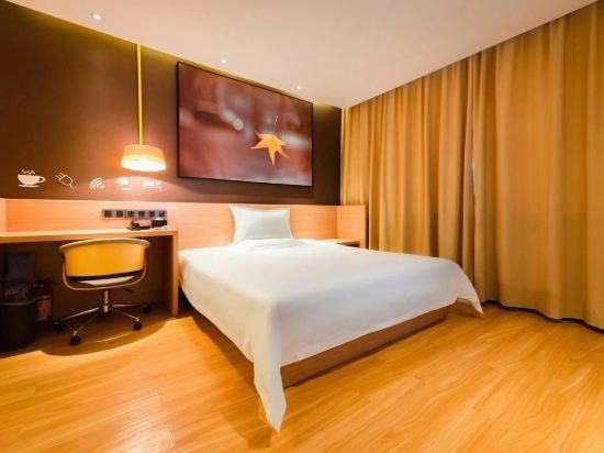 Super Double Room