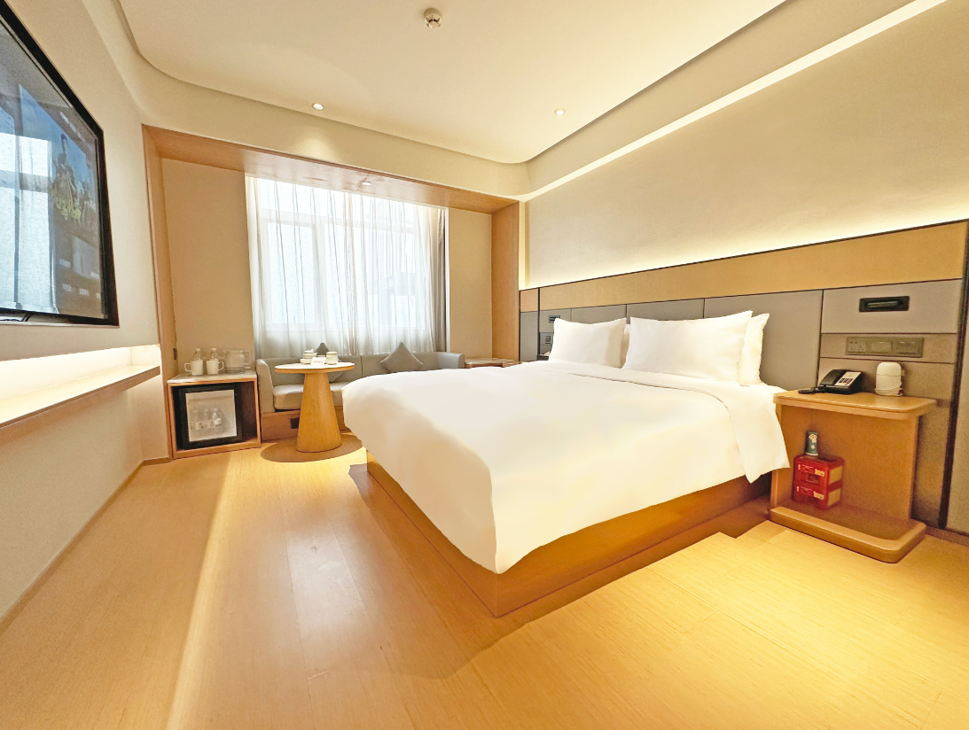 Huazhu - Superior BedRoom