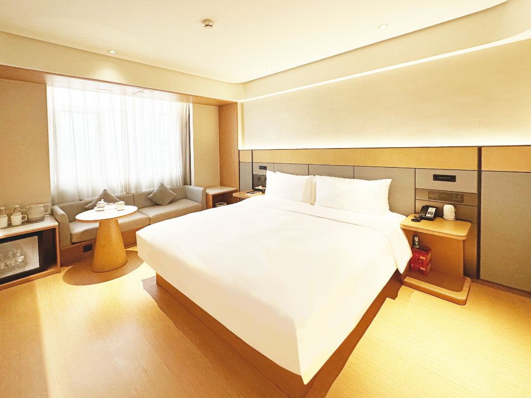 Huazhu - Superior BedRoom