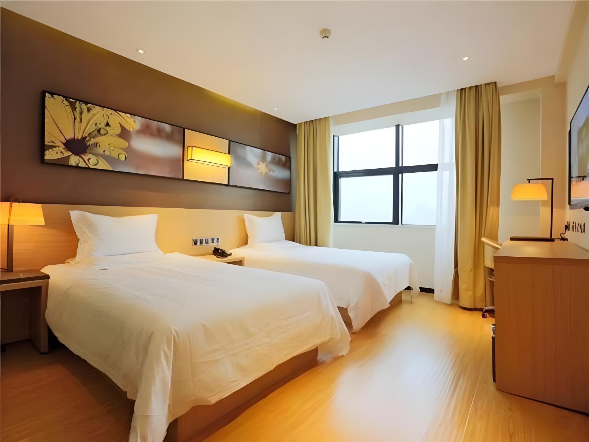 IU Compact U - S Twin Room
