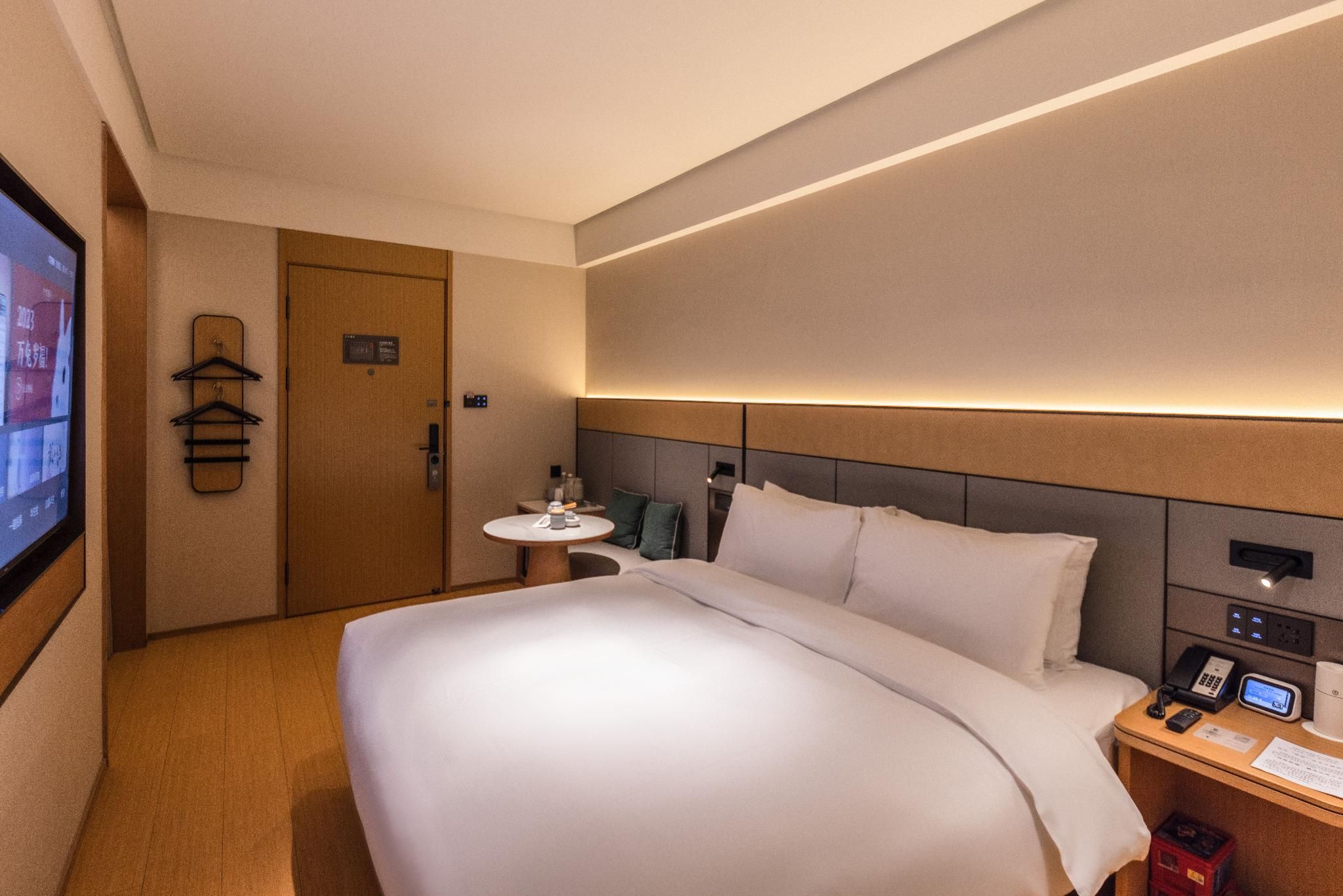 Huazhu - Superior Bed Room A