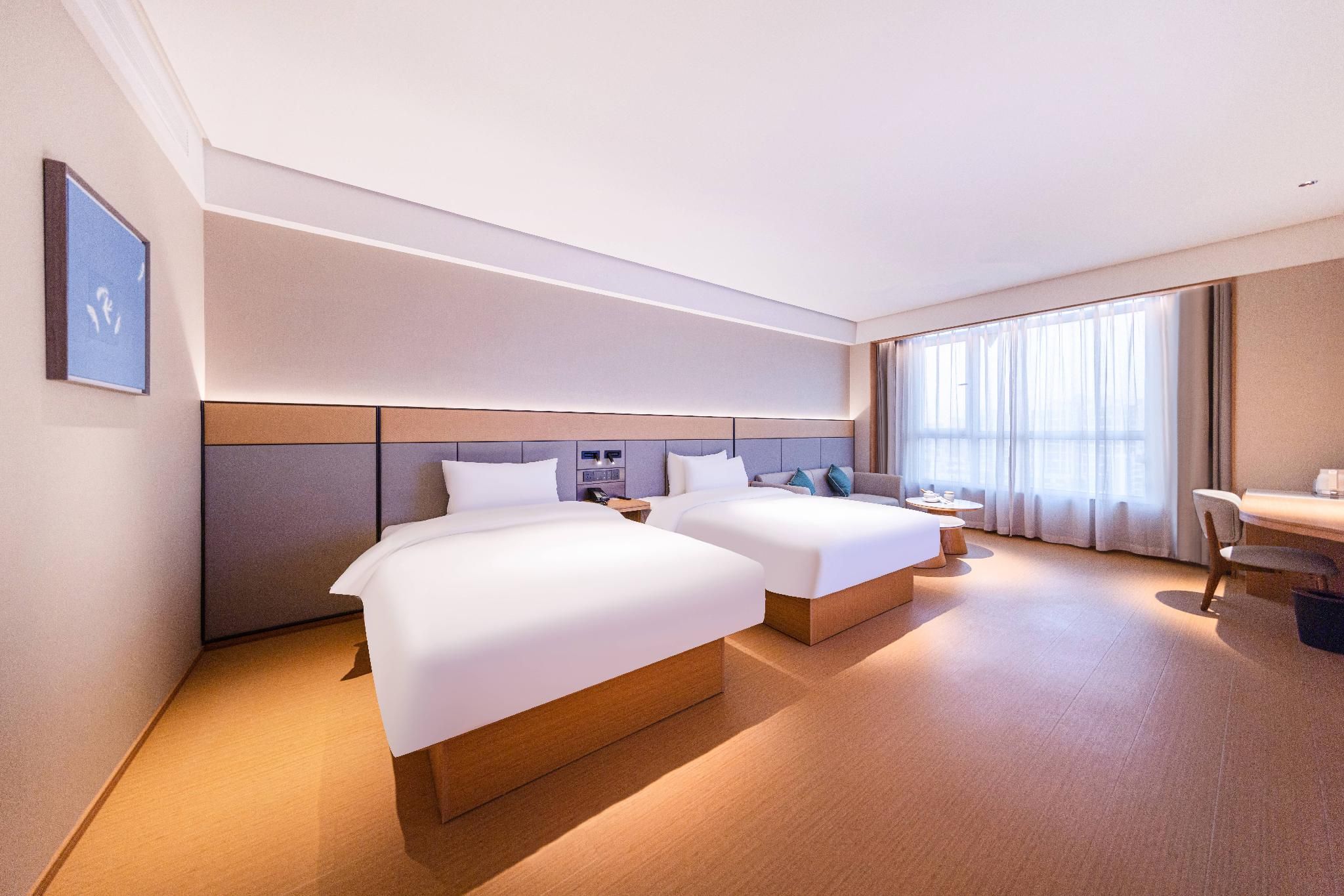 Huazhu - Deluxe Twin Room
