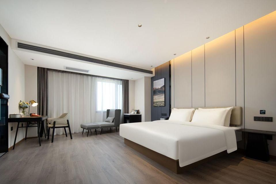 Jimu Double Room with Bathtub