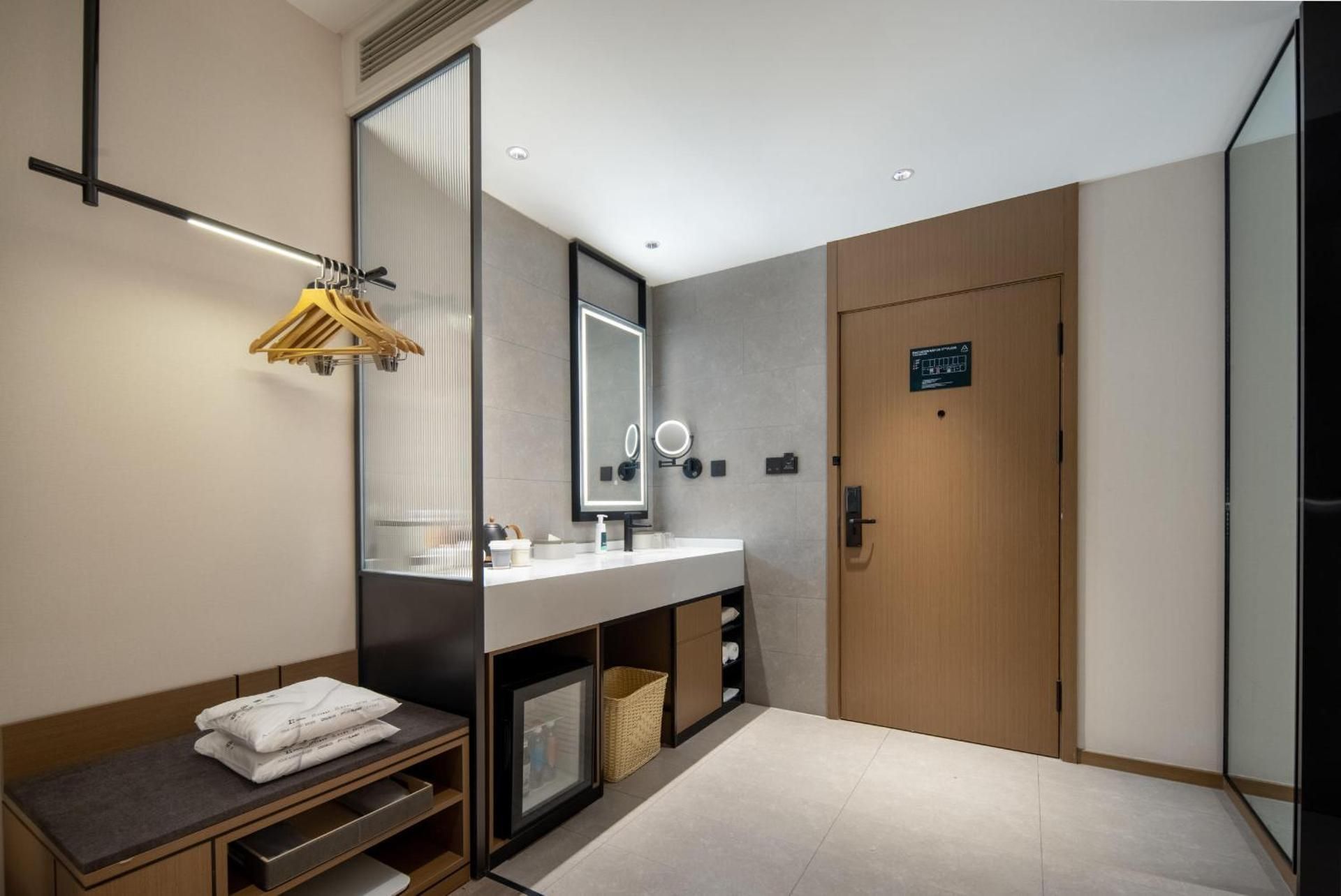 Jimu Double Room