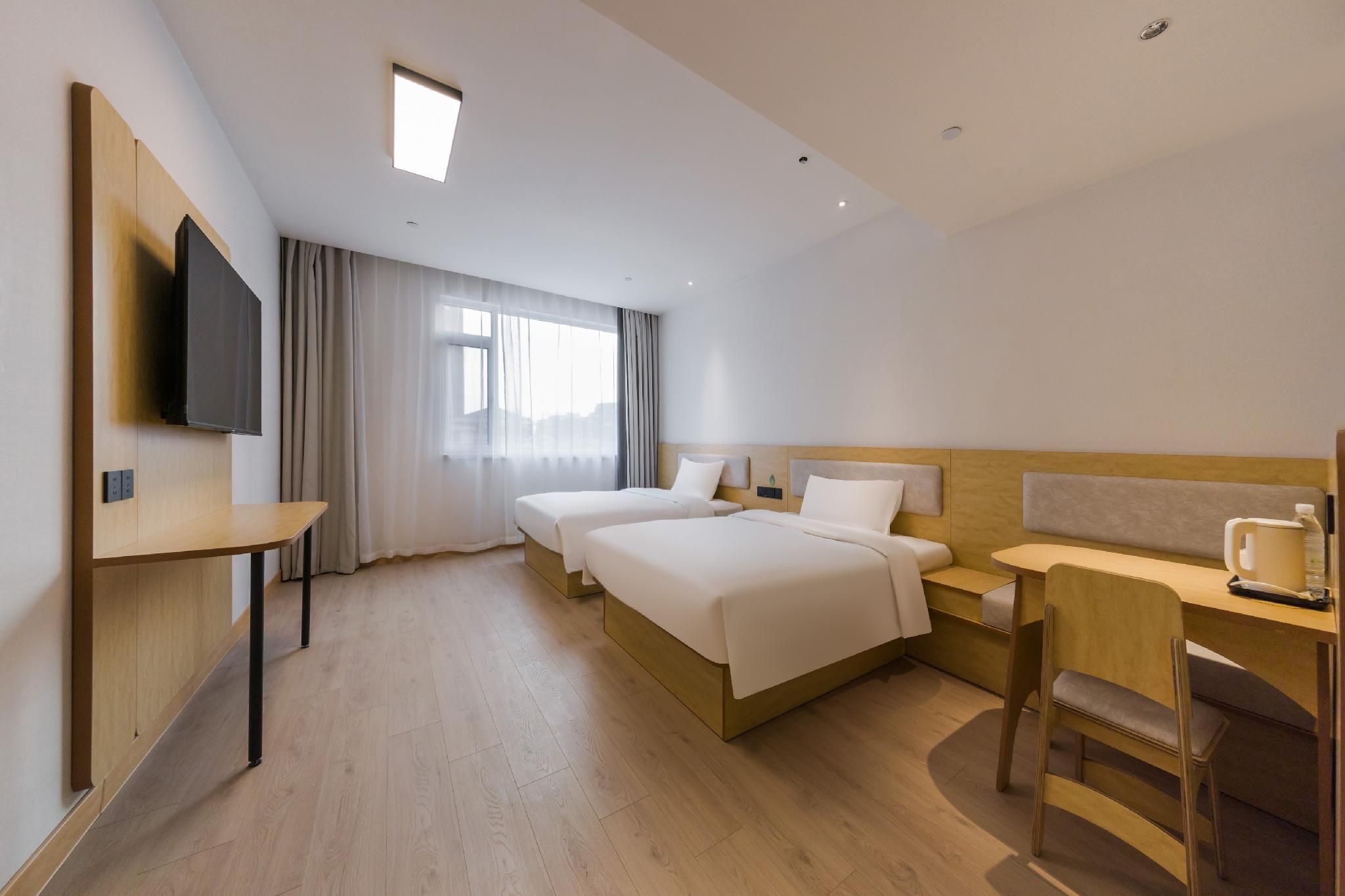 Huazhu - Business Twin Room