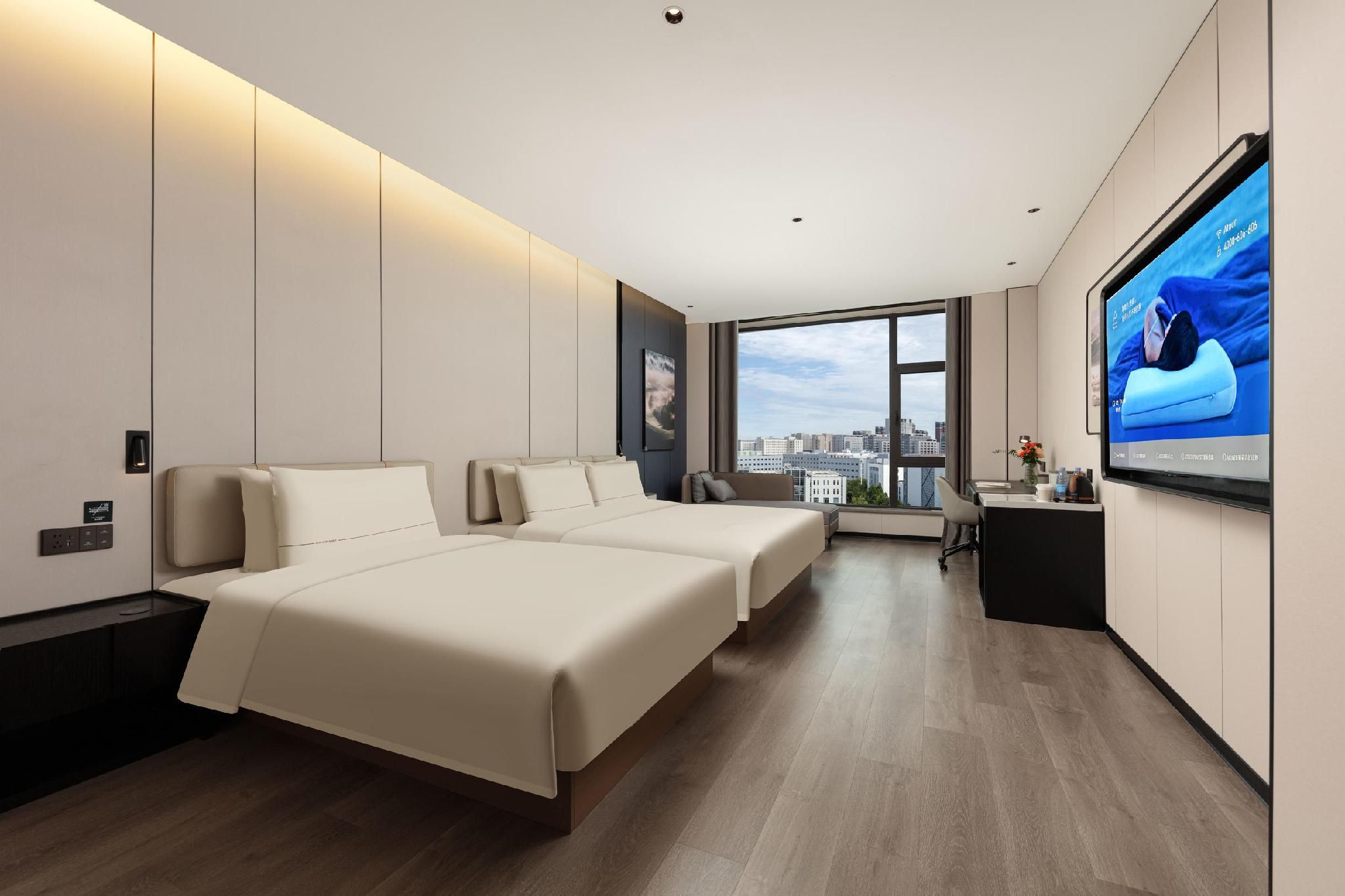 Premier Family Room