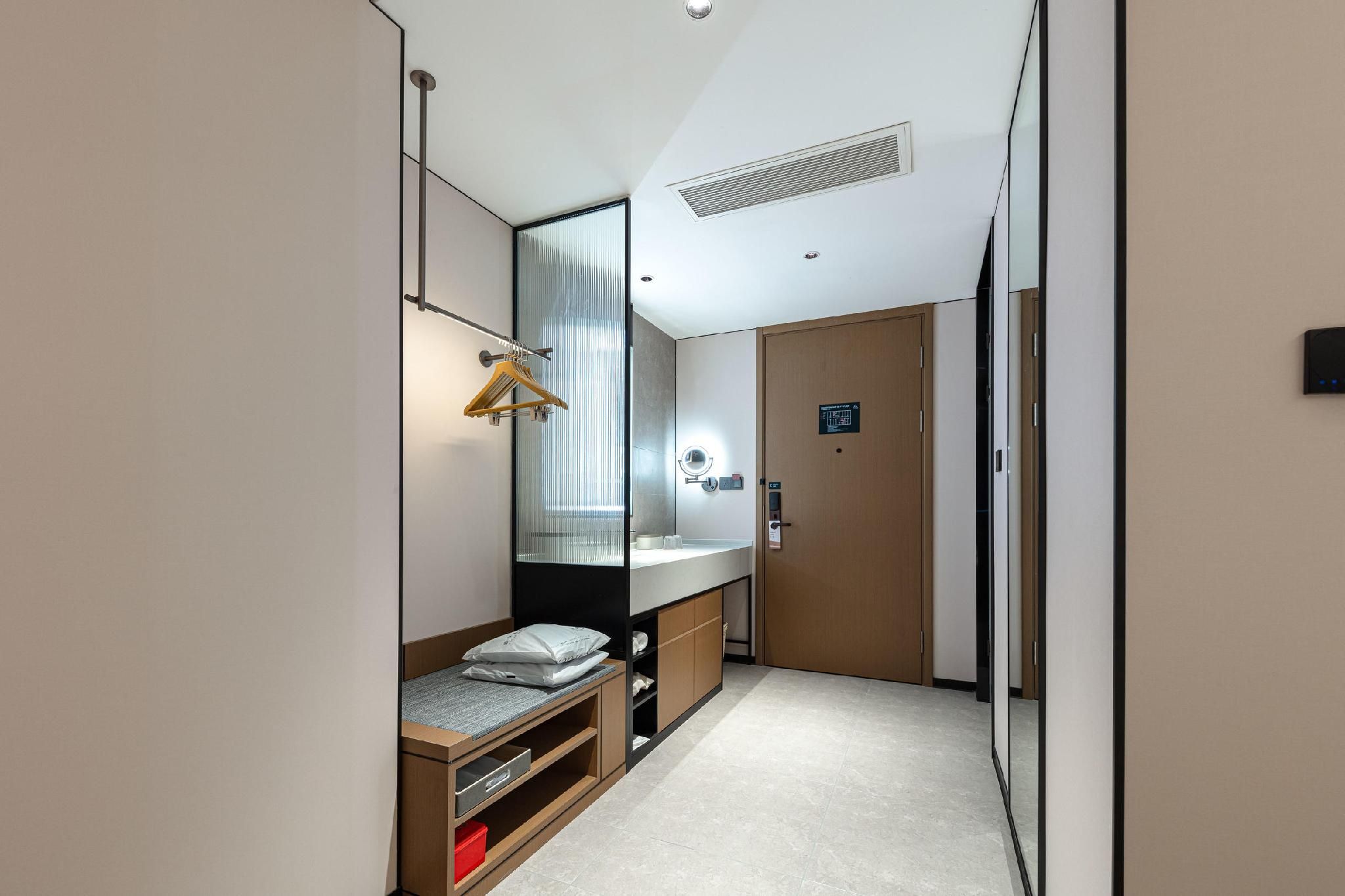 Atour - Premium Twin Room