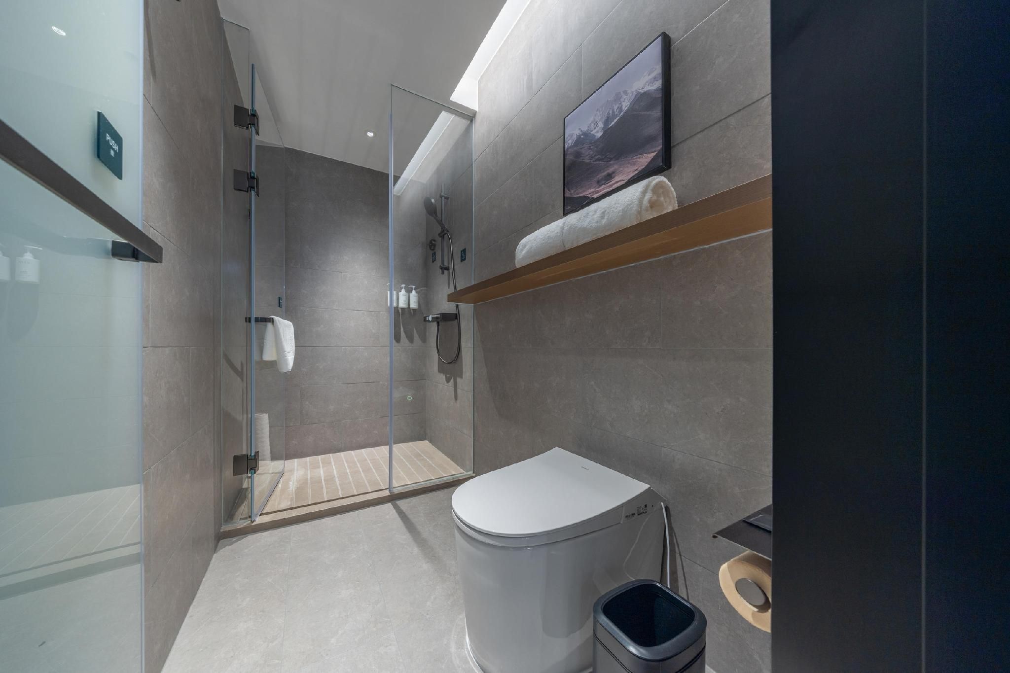 Premier Suites