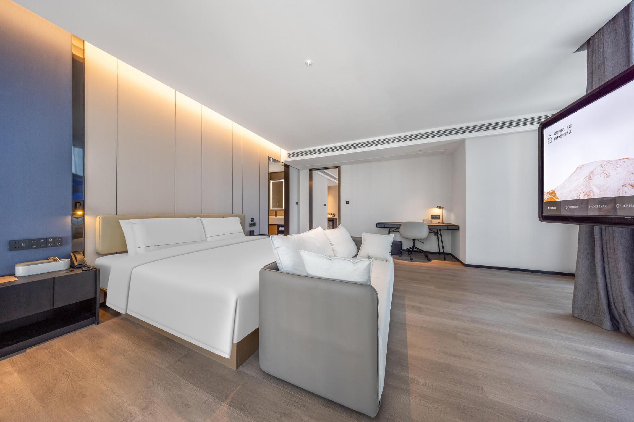 Premier Suites