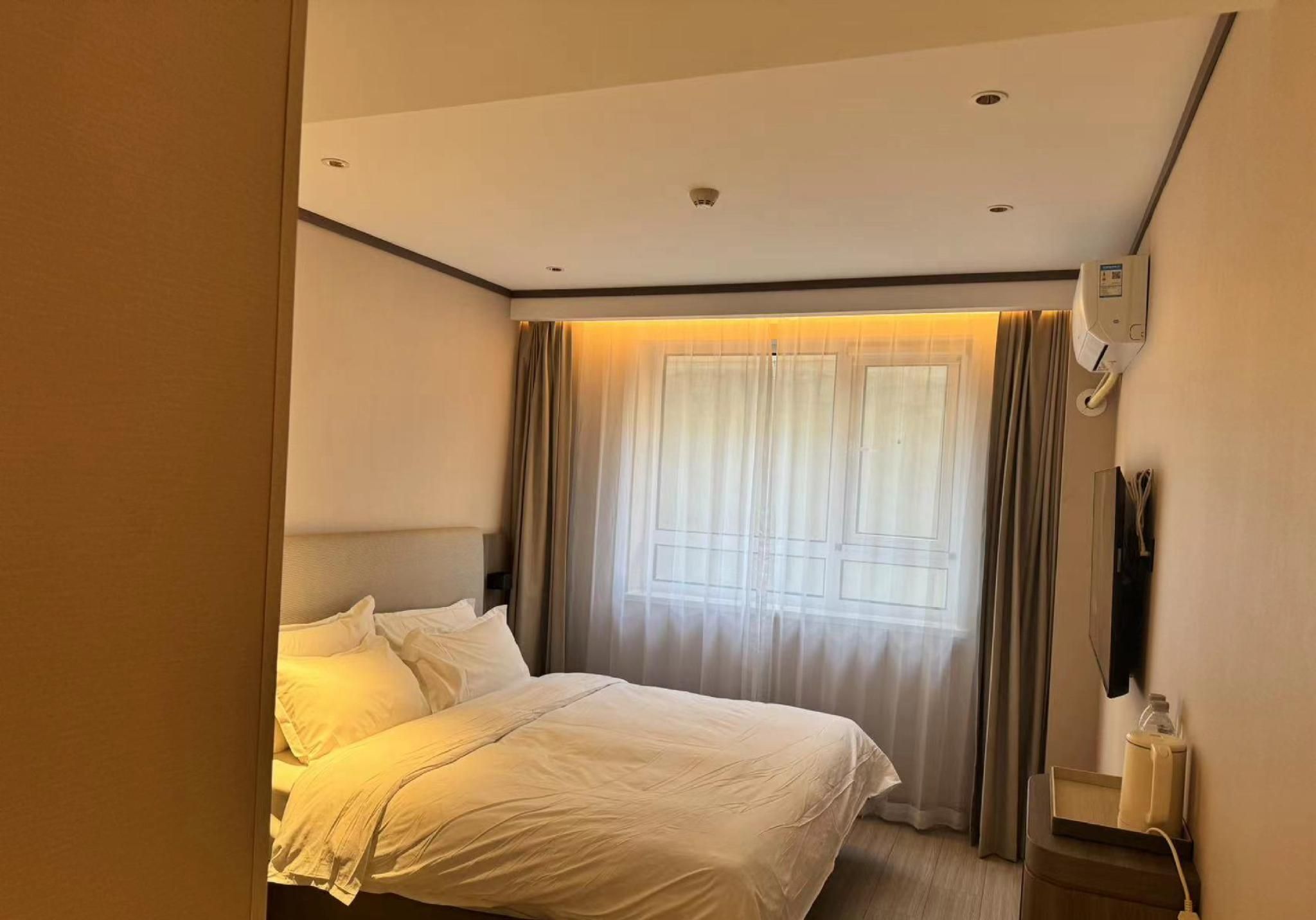 Huazhu - Superior Bed Room A