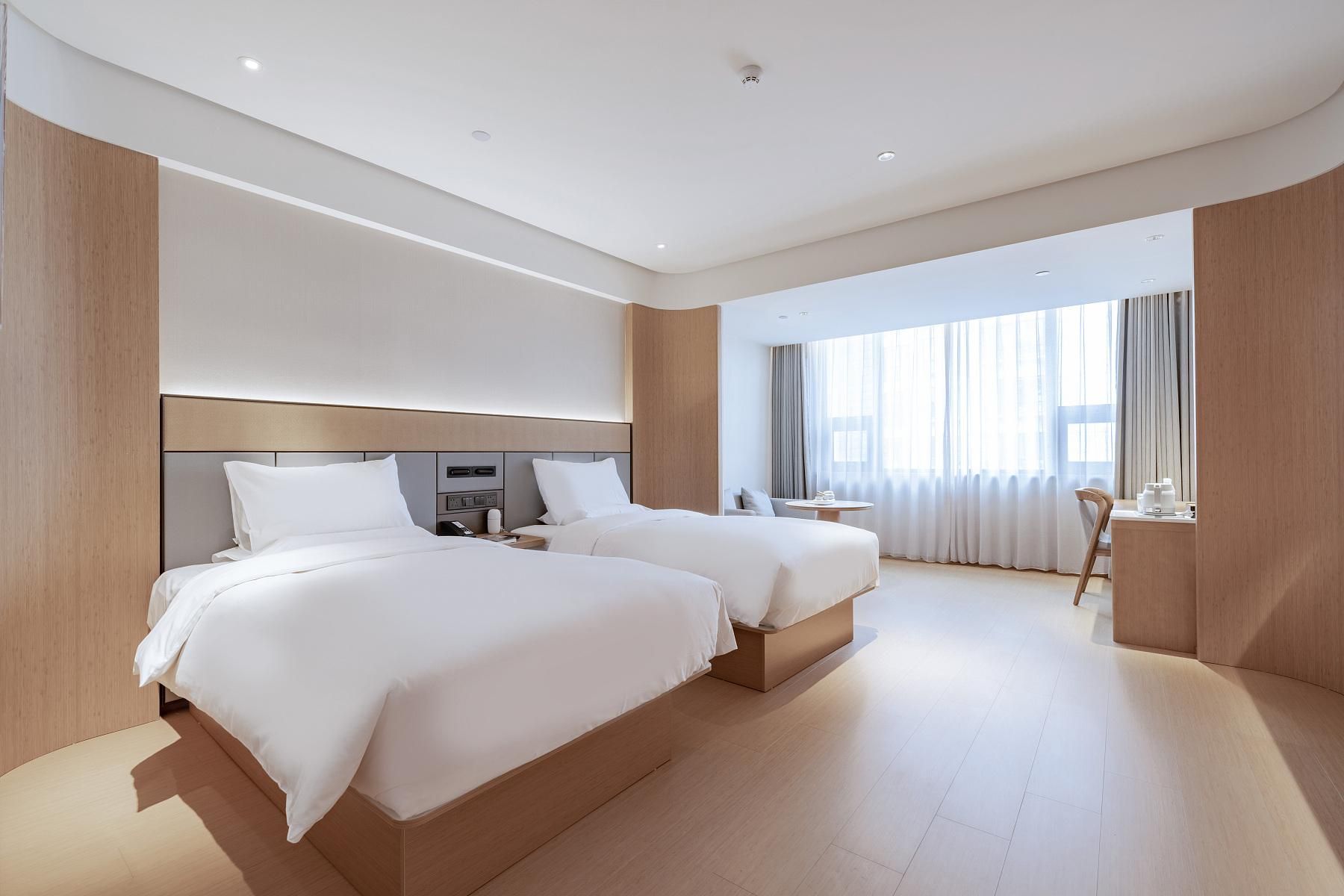 Huazhu - Business Twin Room