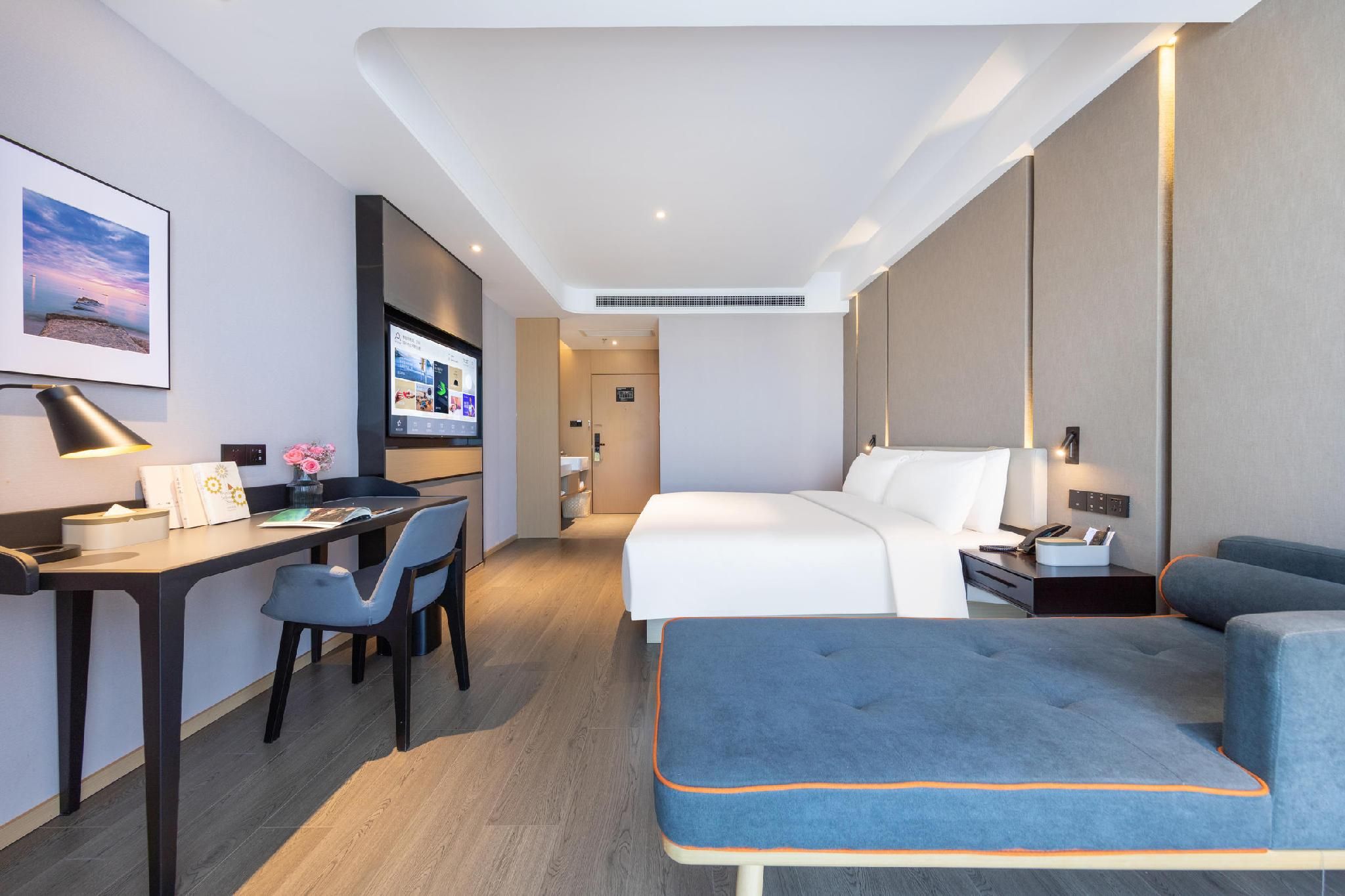 Executive room, Guest room, 1 Queen
