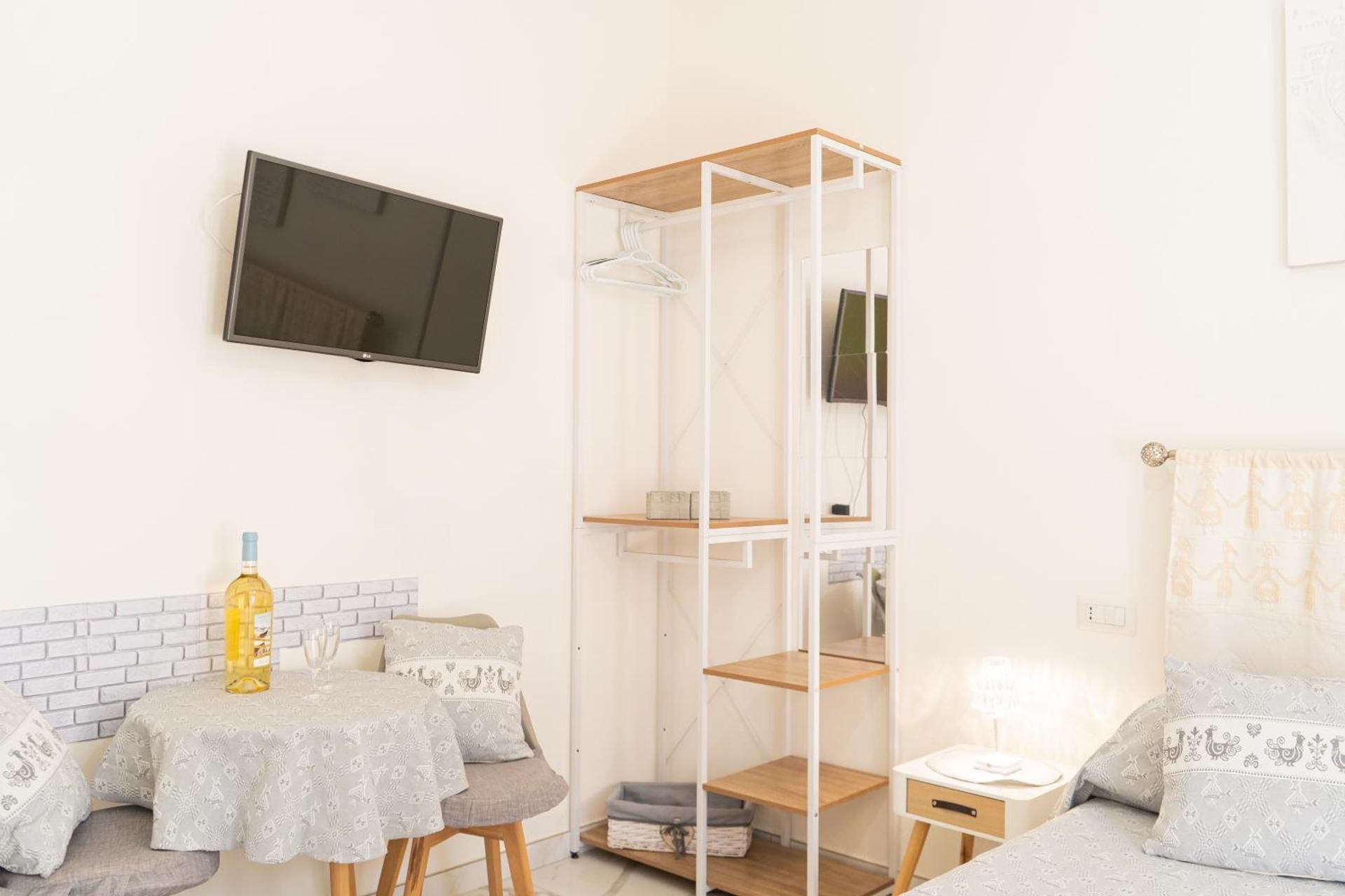 Double or Twin Room with Private Bathroom