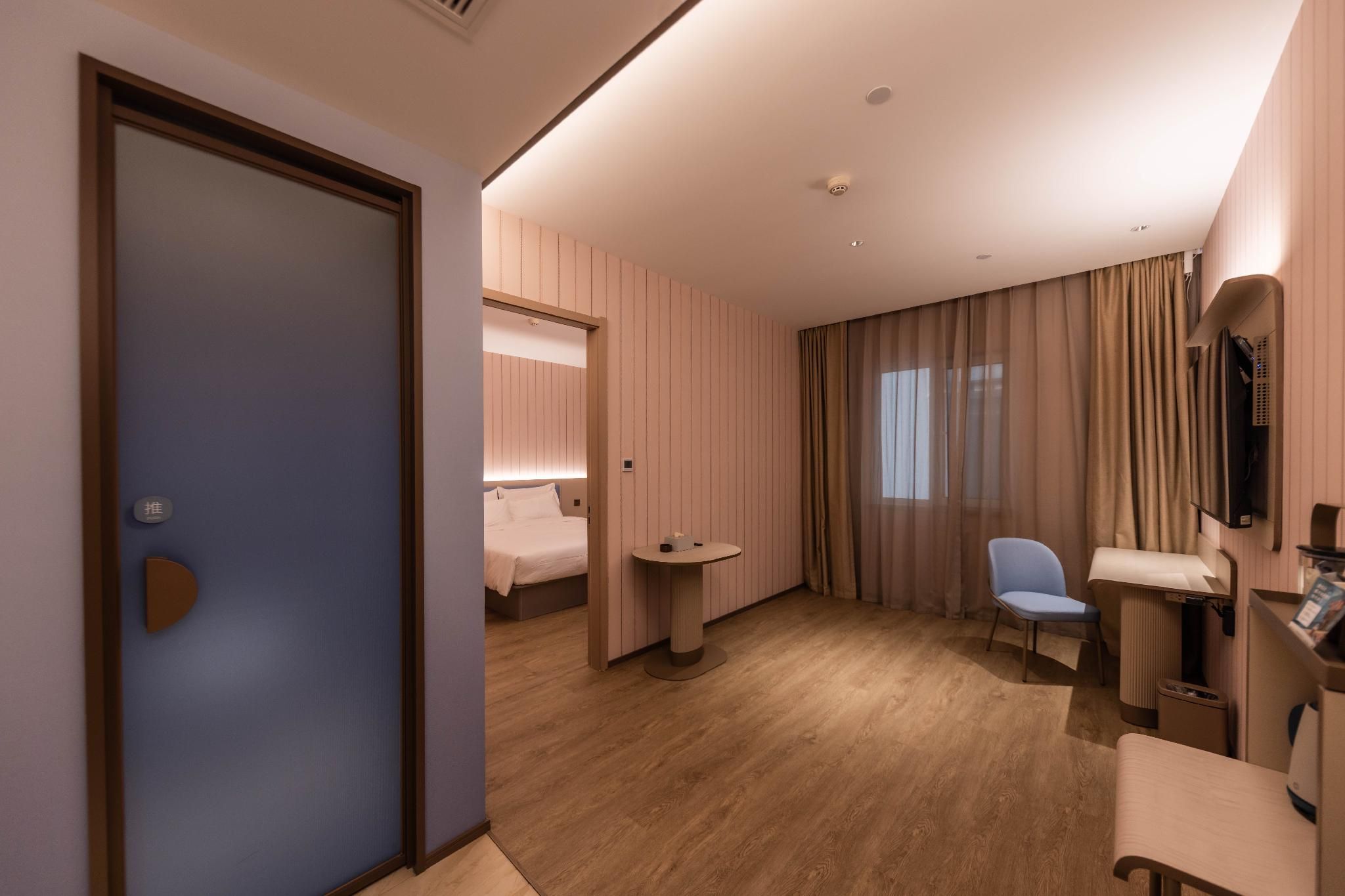 Marsden Luxury Suite