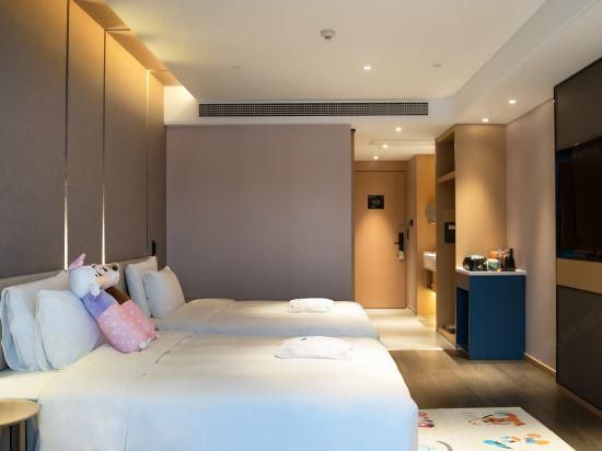 Jimu Family Twin Room
