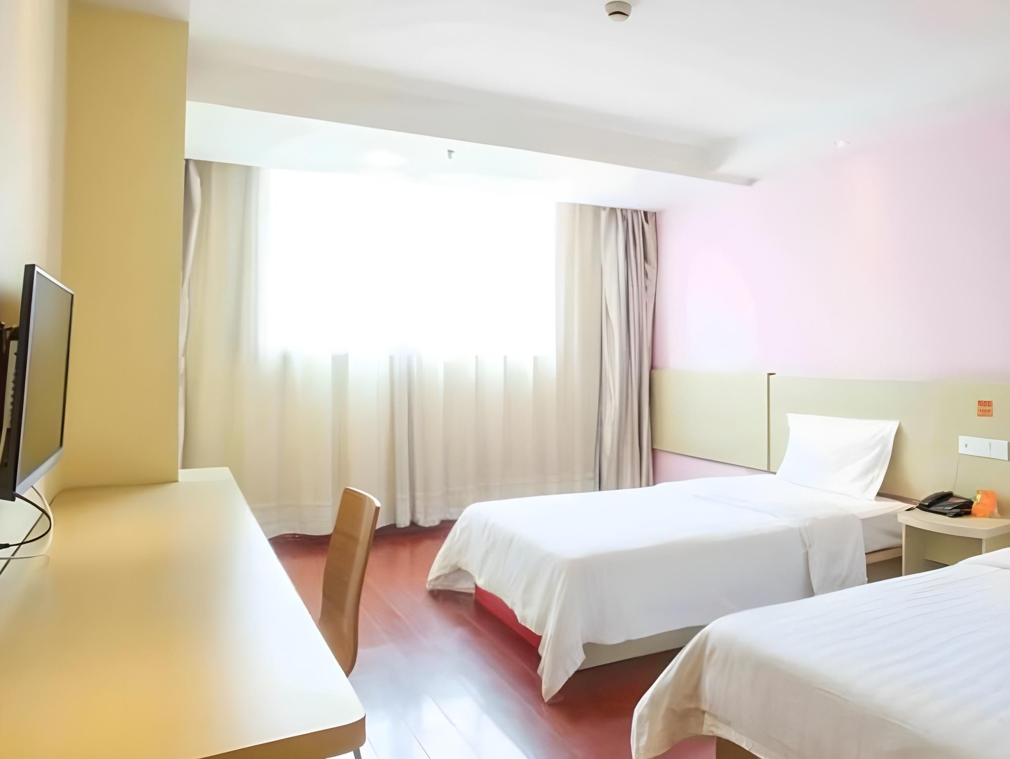 Corporate Twin, Guest room, 2 Twin/Single Bed(s), City view