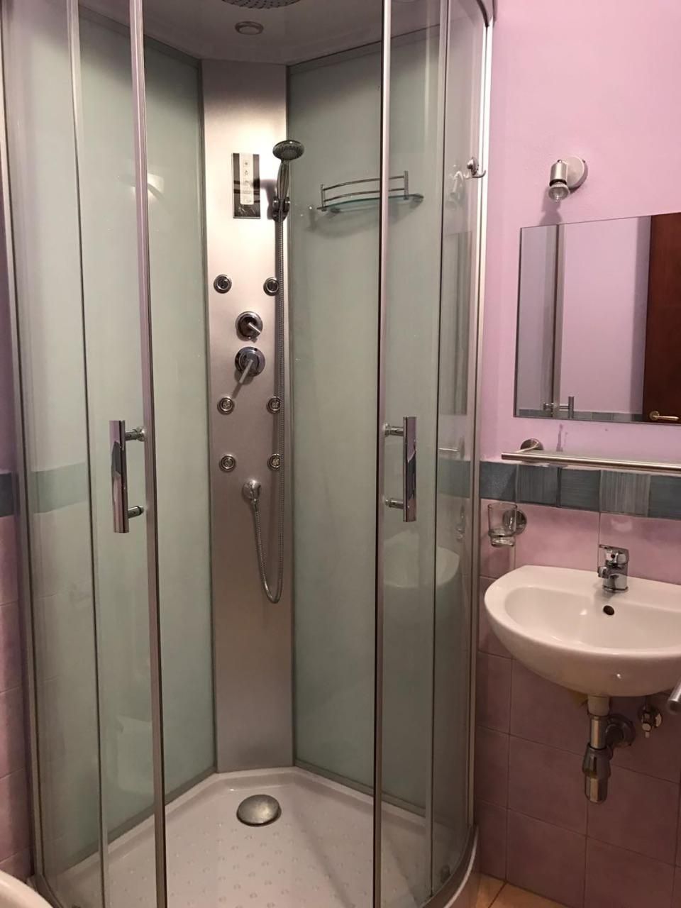 Domo Papiros B&B Deluxe Room